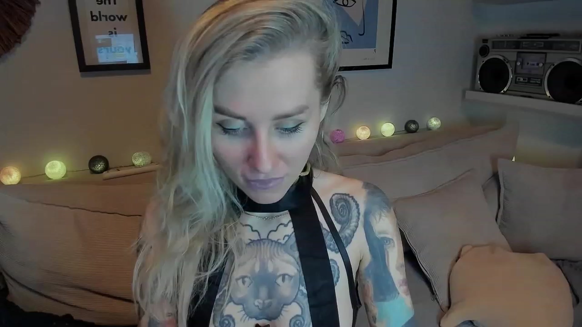 Gallery image thumbnail from Alexa_Smithhh's myfreecams stream on, 12/08/2023, 21:21 image 20 of 20