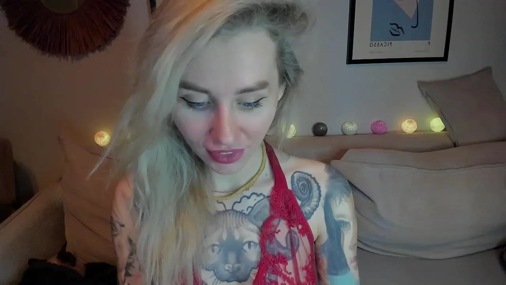 Gallery image thumbnail from Alexa_Smithhh's myfreecams stream on, 12/11/2023, 18:47 image 9 of 20