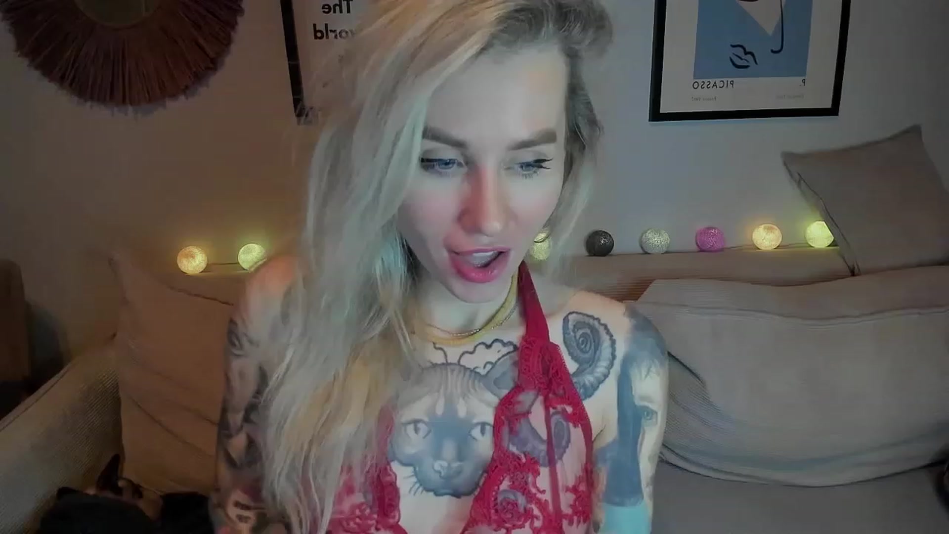 Gallery image thumbnail from Alexa_Smithhh's myfreecams stream on, 12/11/2023, 18:47 image 12 of 20
