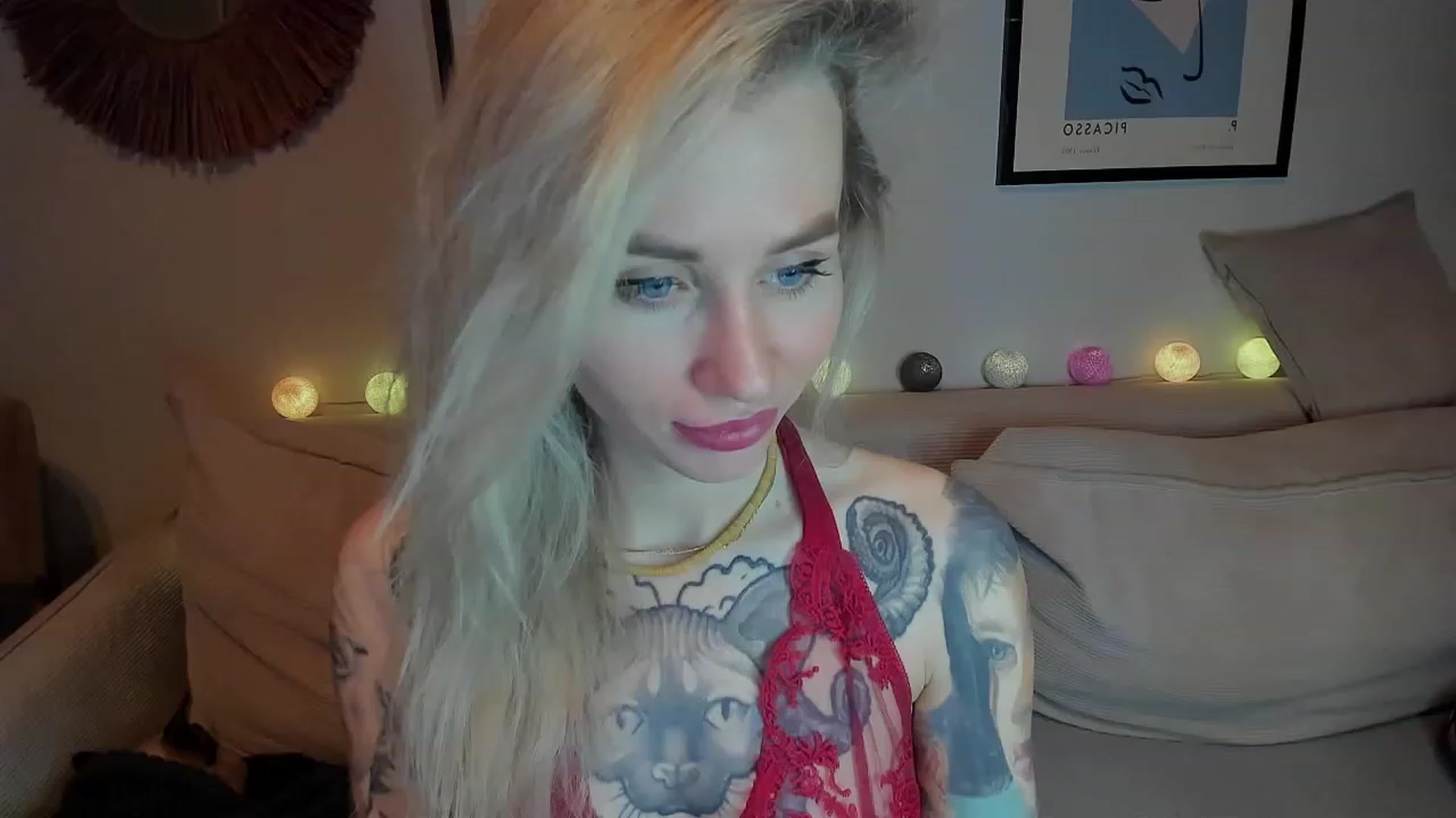 Gallery image thumbnail from Alexa_Smithhh's myfreecams stream on, 12/11/2023, 18:47 image 10 of 20