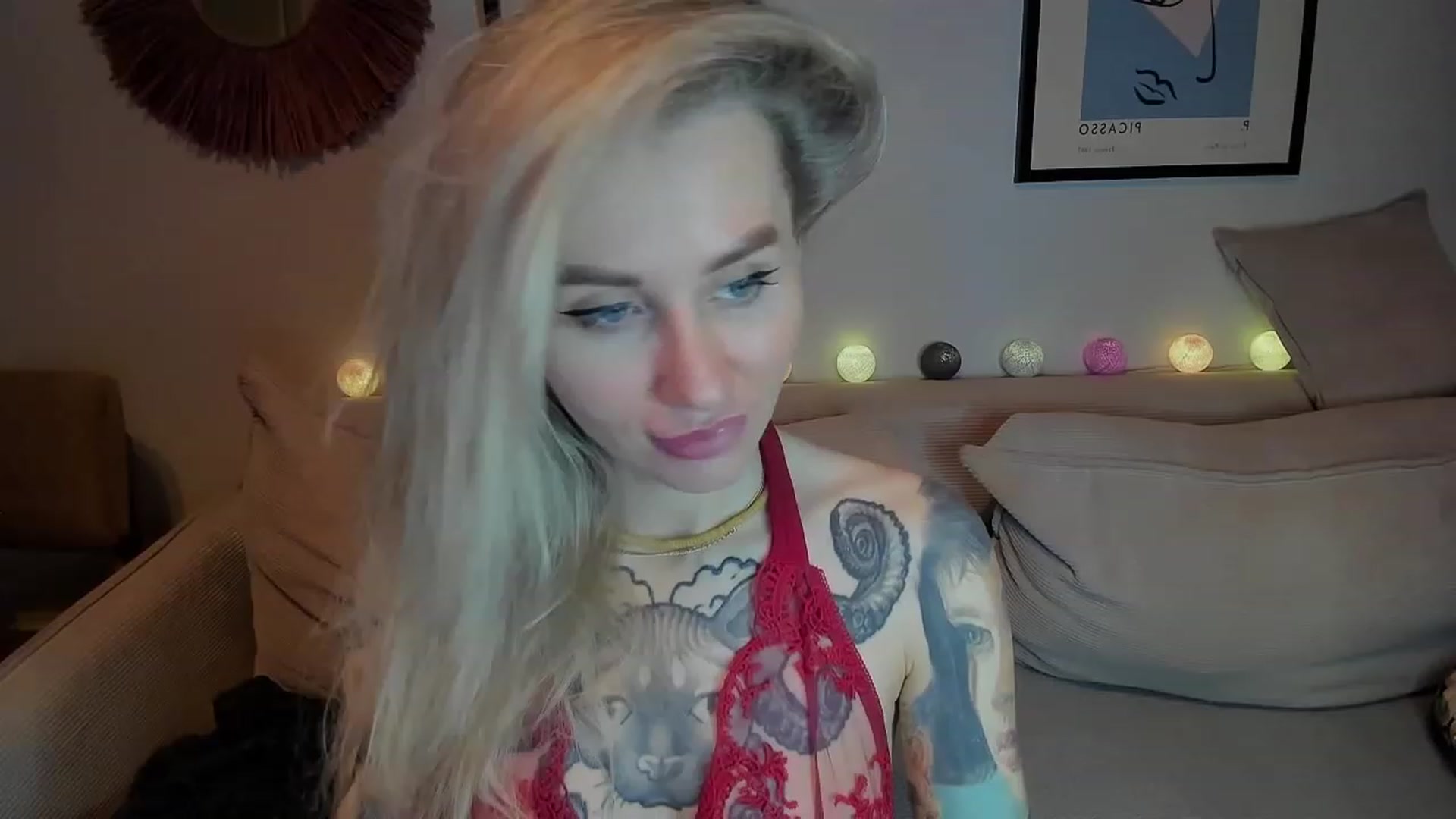 Gallery image thumbnail from Alexa_Smithhh's myfreecams stream on, 12/11/2023, 20:47 image 2 of 20