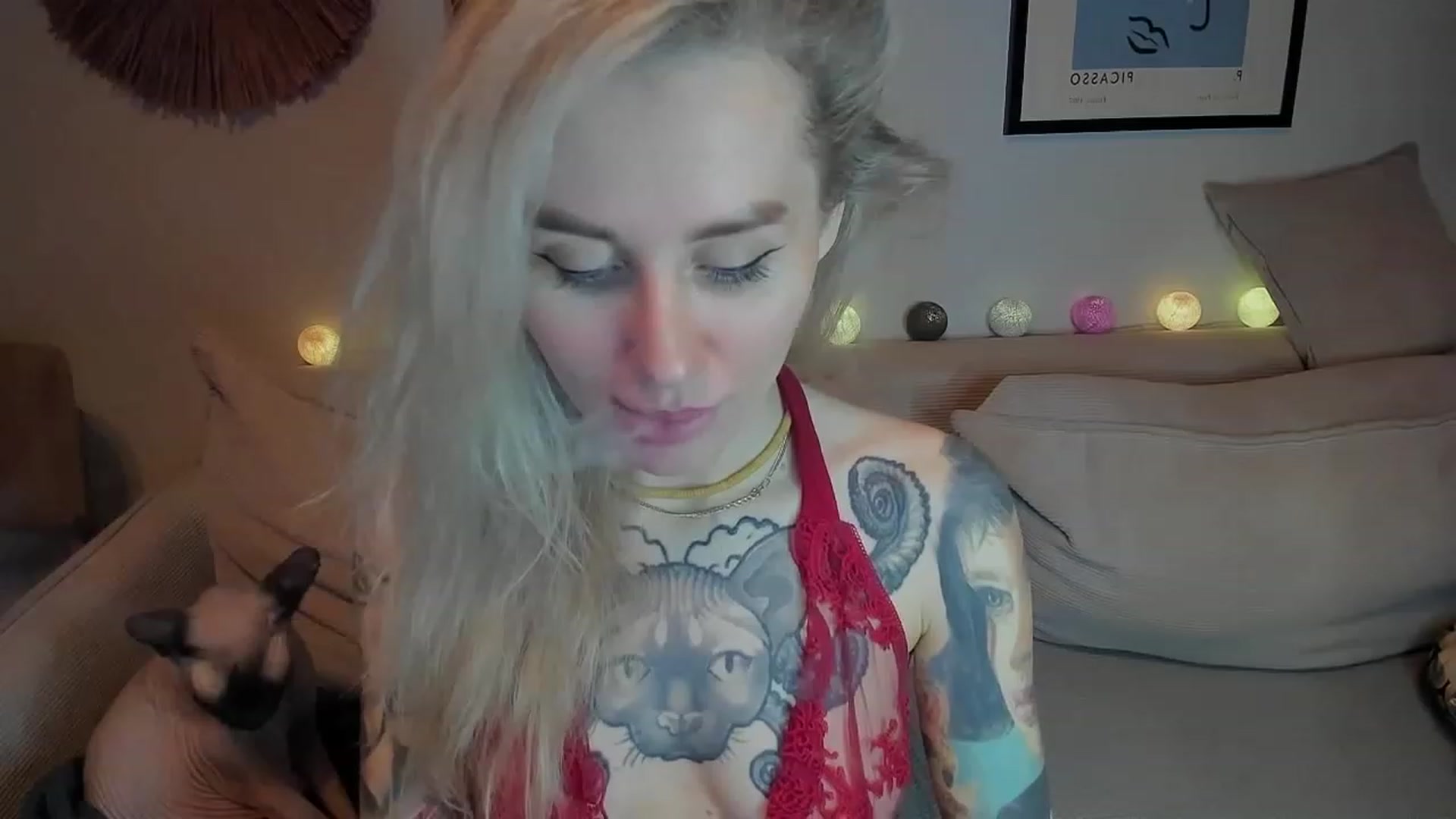 Gallery image thumbnail from Alexa_Smithhh's myfreecams stream on, 12/11/2023, 20:47 image 16 of 20