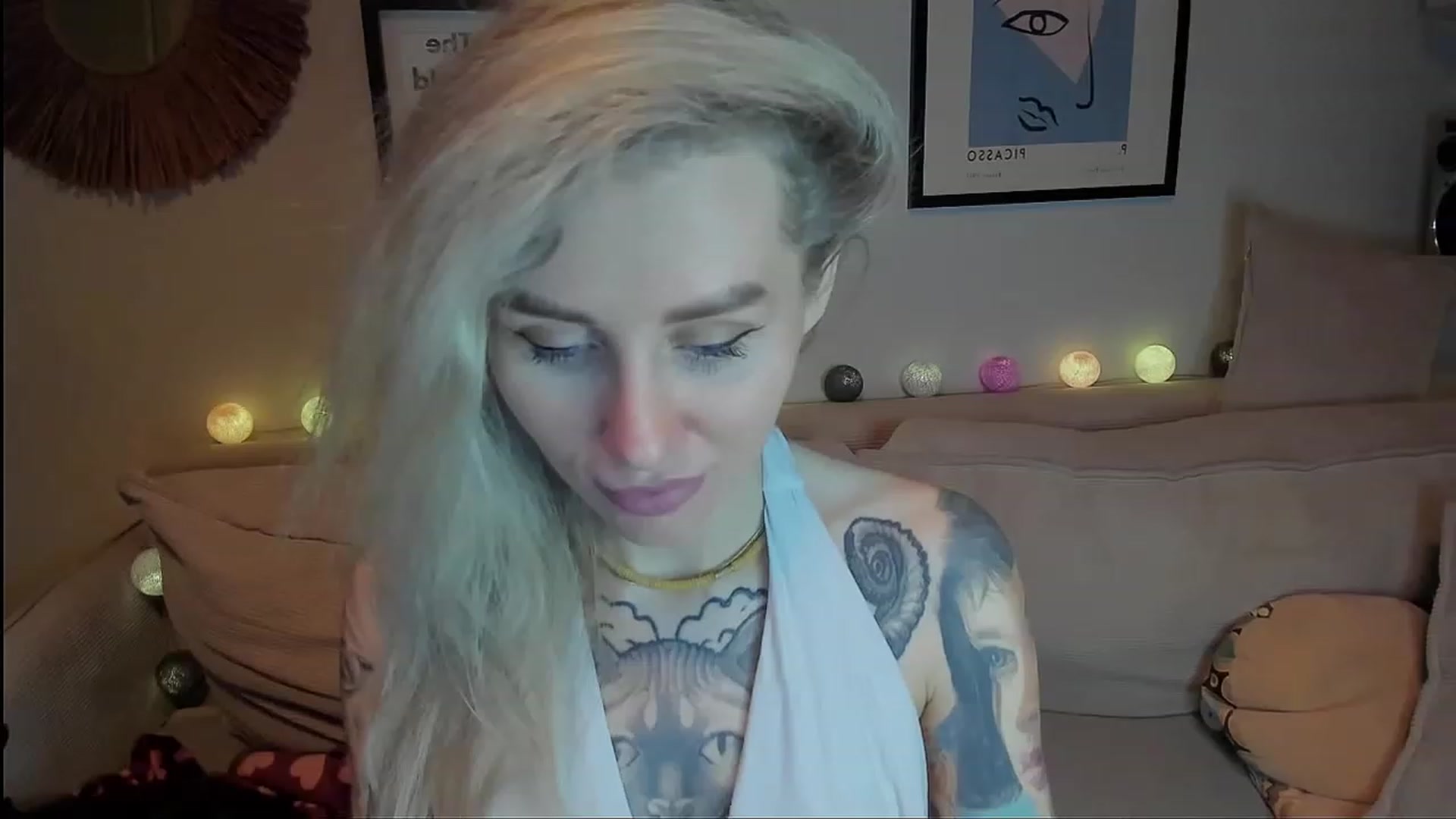 Gallery image thumbnail from Alexa_Smithhh's myfreecams stream on, 12/14/2023, 19:40 image 15 of 20