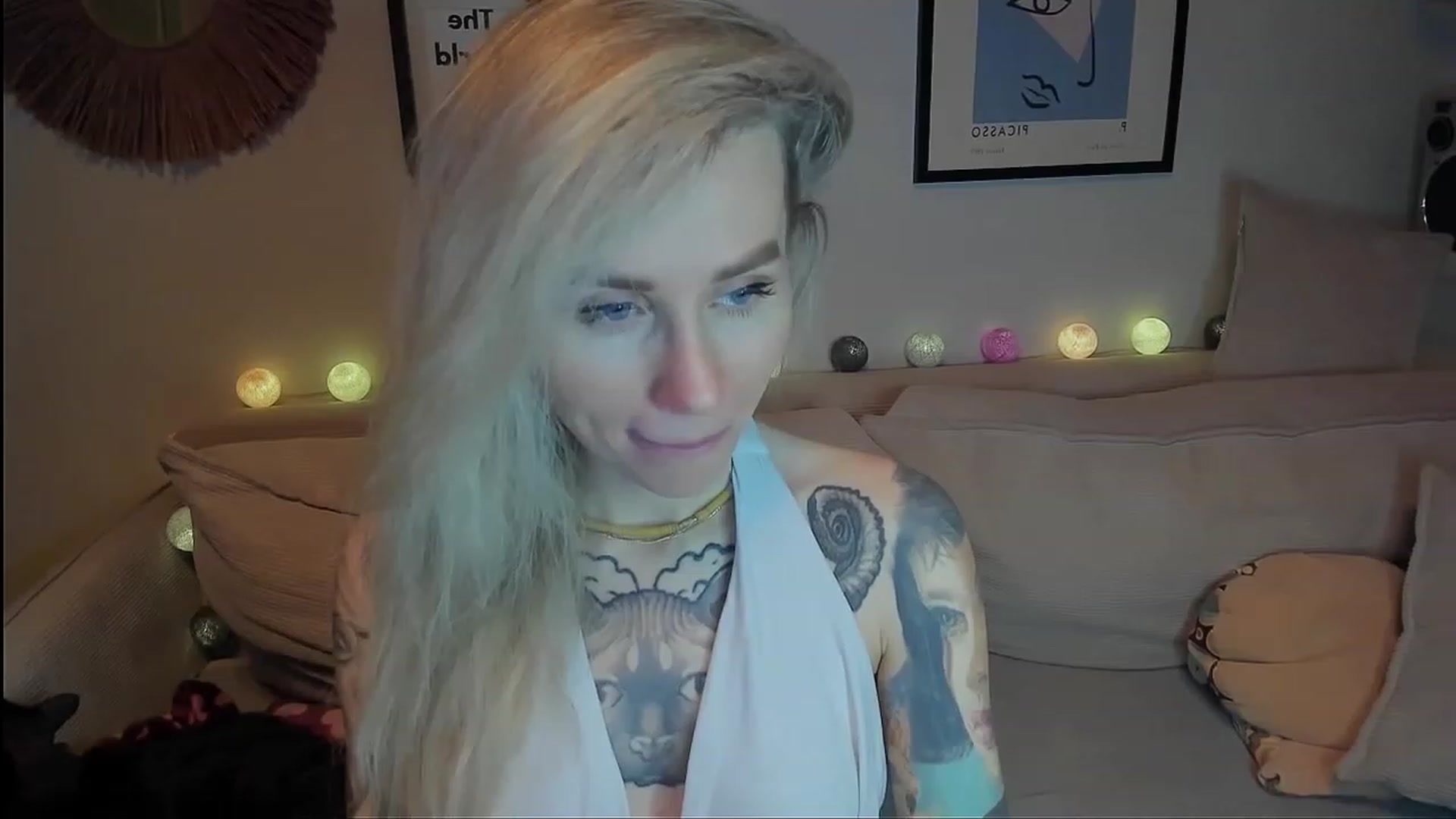 Gallery image thumbnail from Alexa_Smithhh's myfreecams stream on, 12/14/2023, 19:40 image 19 of 20