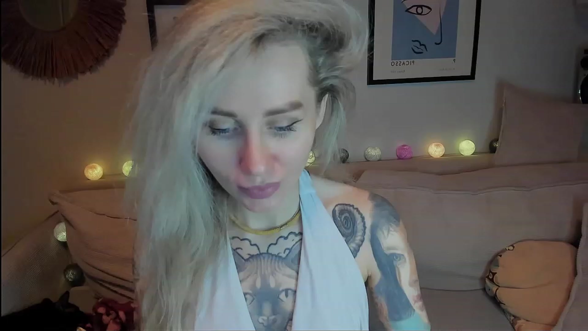 Gallery image thumbnail from Alexa_Smithhh's myfreecams stream on, 12/14/2023, 19:40 image 4 of 20