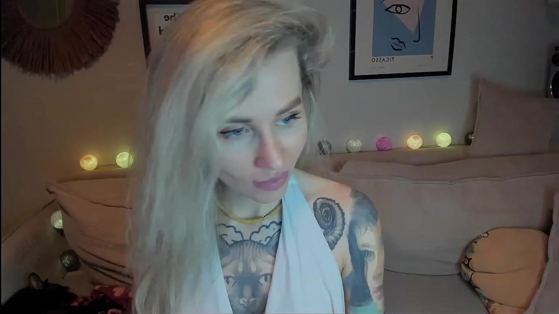 Gallery image thumbnail from Alexa_Smithhh's myfreecams stream on, 12/14/2023, 19:40 image 11 of 20