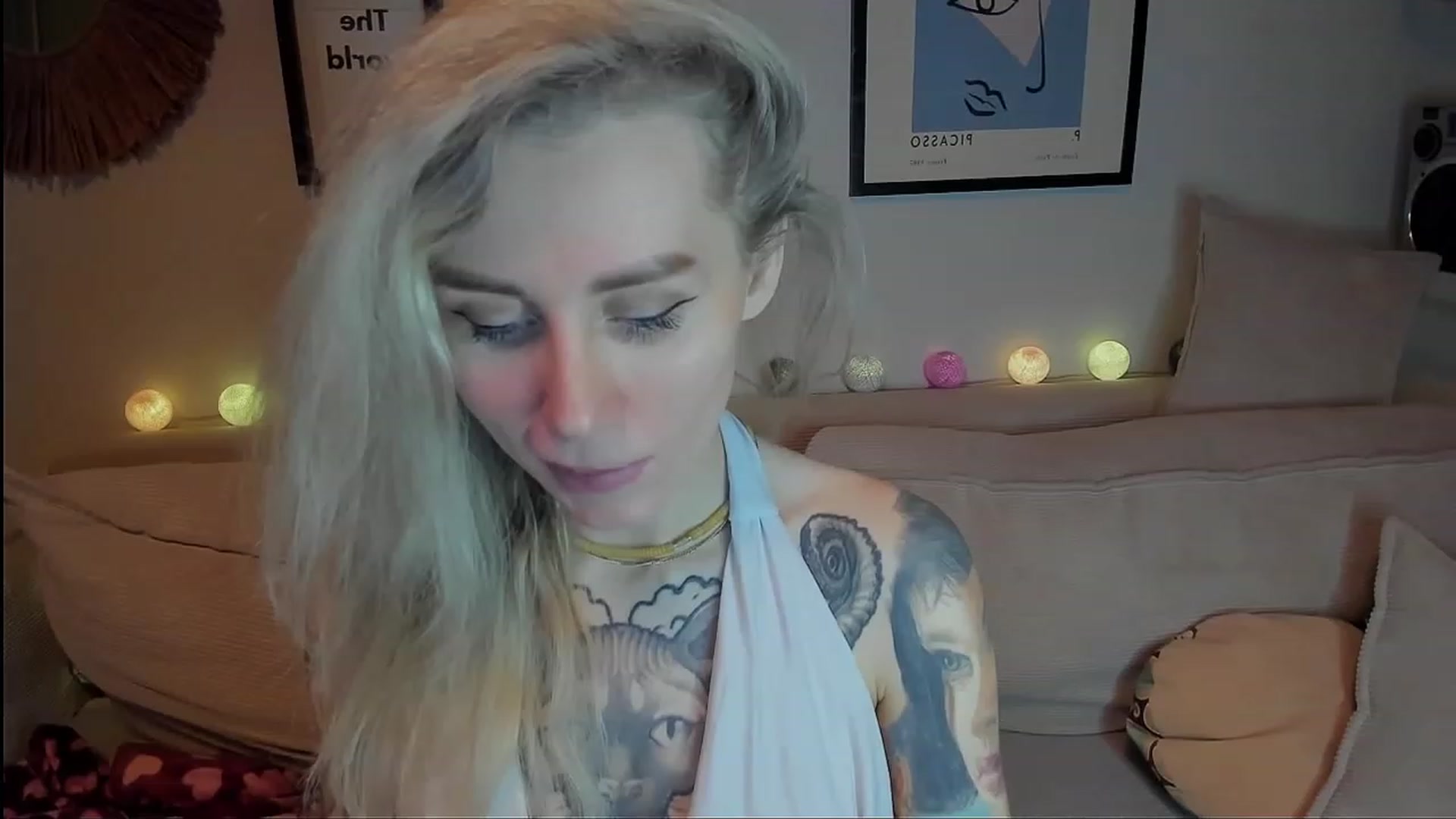 Gallery image thumbnail from Alexa_Smithhh's myfreecams stream on, 12/14/2023, 20:38 image 12 of 20