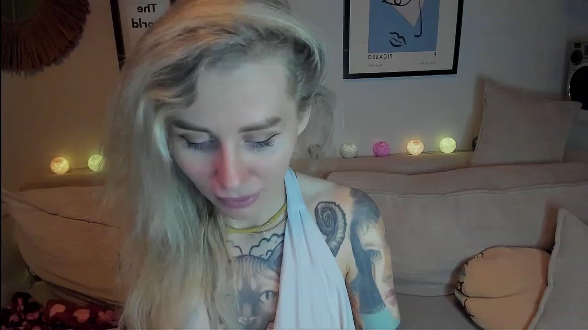Gallery image thumbnail from Alexa_Smithhh's myfreecams stream on, 12/14/2023, 20:38 image 15 of 20