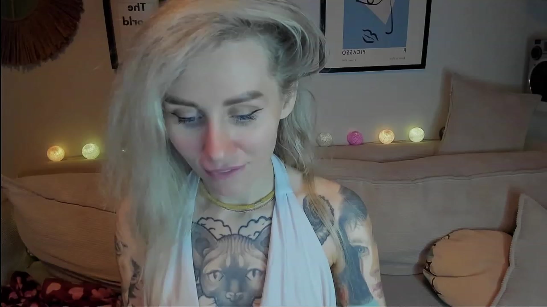 Gallery image thumbnail from Alexa_Smithhh's myfreecams stream on, 12/14/2023, 20:38 image 10 of 20