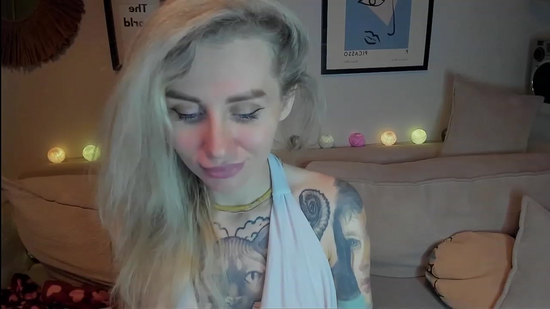 Gallery image thumbnail from Alexa_Smithhh's myfreecams stream on, 12/14/2023, 20:38 image 13 of 20