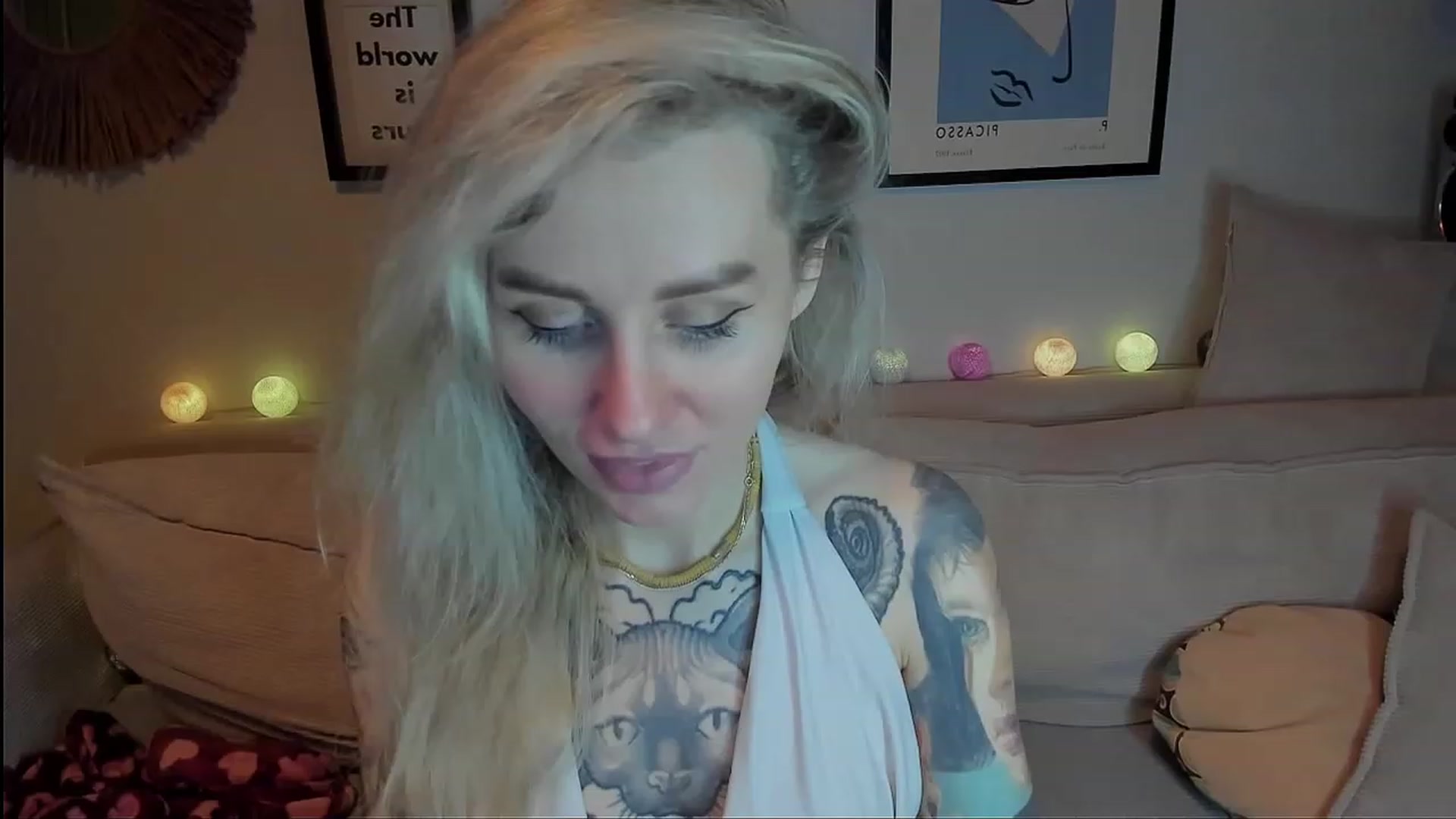 Gallery image thumbnail from Alexa_Smithhh's myfreecams stream on, 12/14/2023, 21:31 image 20 of 20
