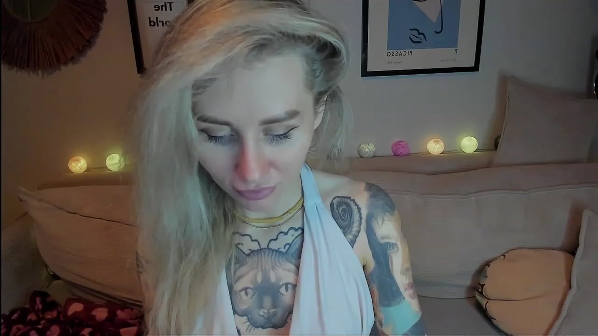 Gallery image thumbnail from Alexa_Smithhh's myfreecams stream on, 12/14/2023, 21:31 image 8 of 20