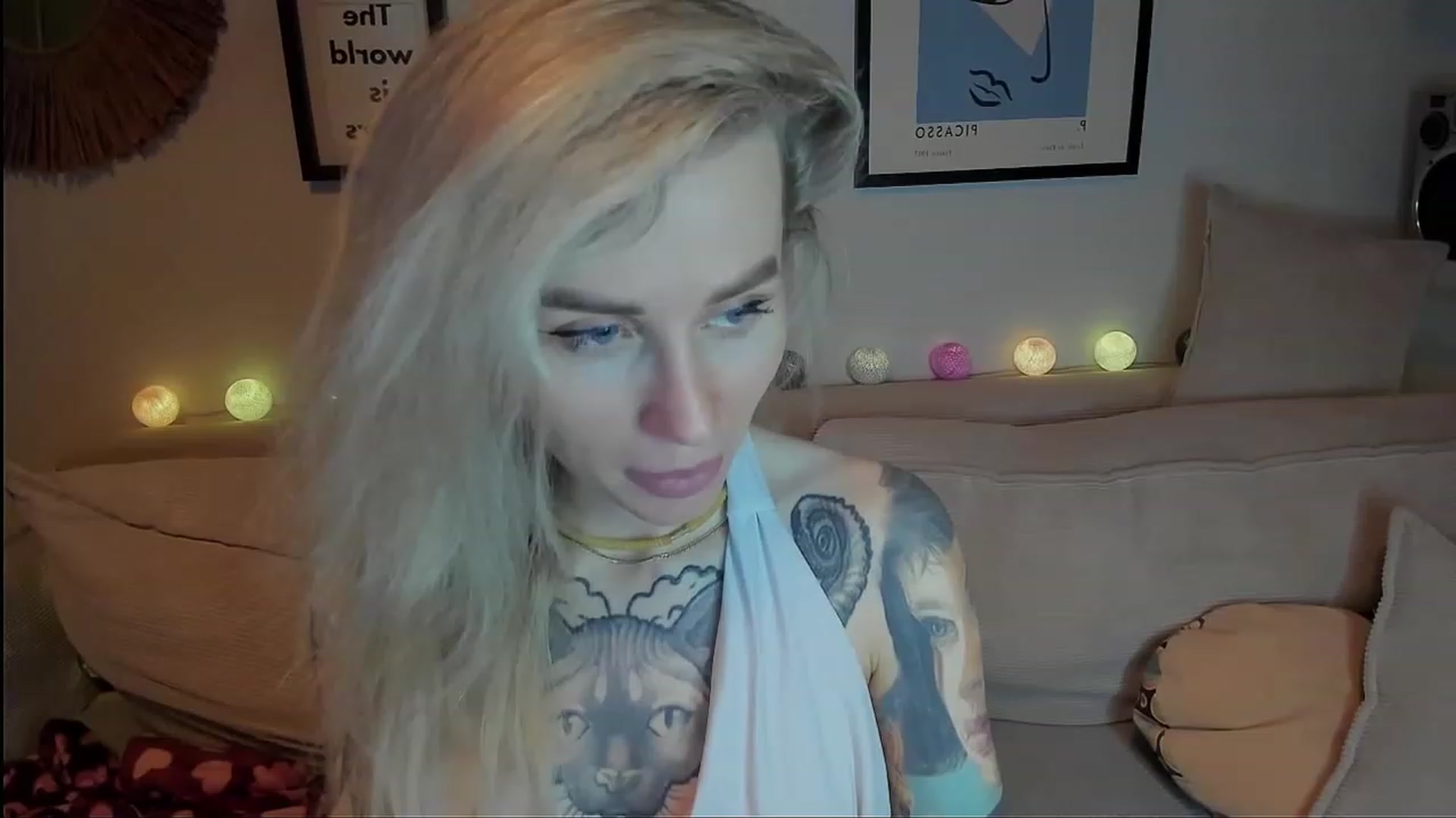 Gallery image thumbnail from Alexa_Smithhh's myfreecams stream on, 12/14/2023, 21:31 image 2 of 20