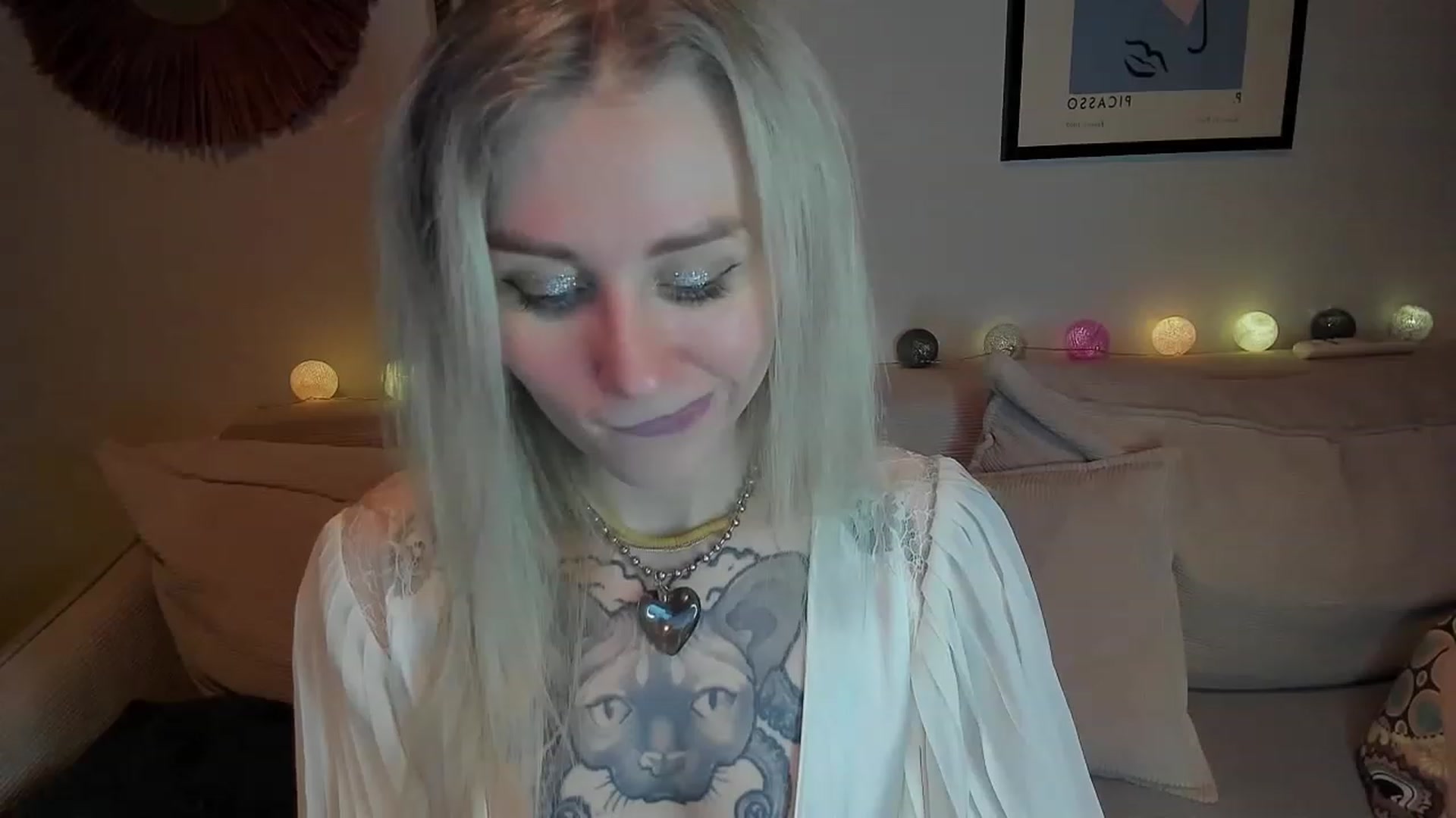Gallery image thumbnail from Alexa_Smithhh's myfreecams stream on, 12/27/2023, 21:25 image 10 of 20