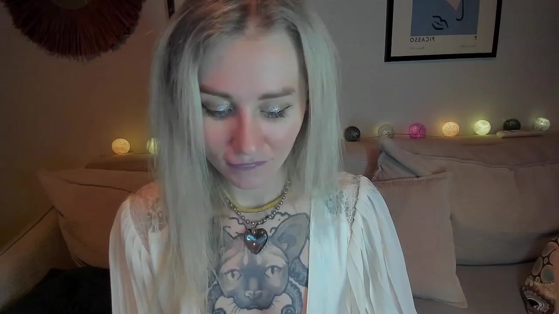 Gallery image thumbnail from Alexa_Smithhh's myfreecams stream on, 12/27/2023, 21:25 image 9 of 20