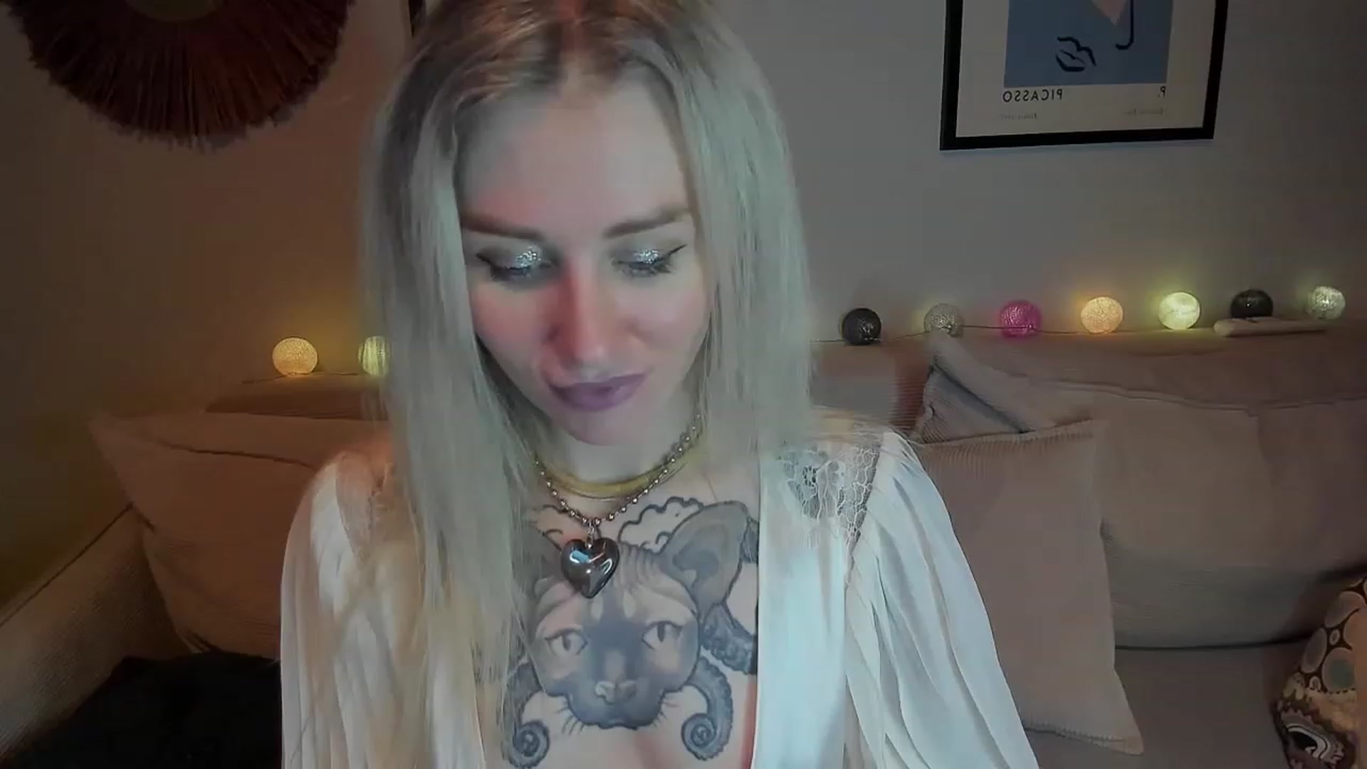 Gallery image thumbnail from Alexa_Smithhh's myfreecams stream on, 12/27/2023, 21:25 image 7 of 20