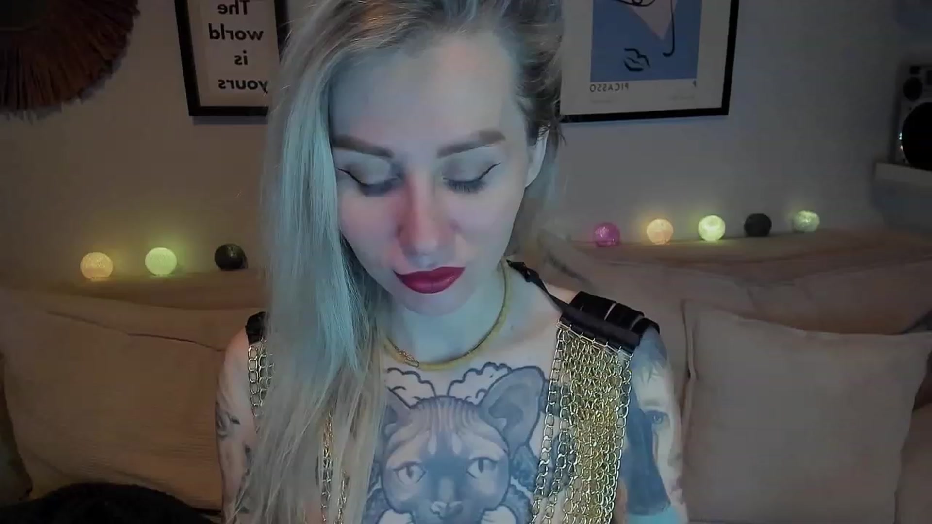 Gallery image thumbnail from Alexa_Smithhh's myfreecams stream on, 12/28/2023, 17:44 image 4 of 20