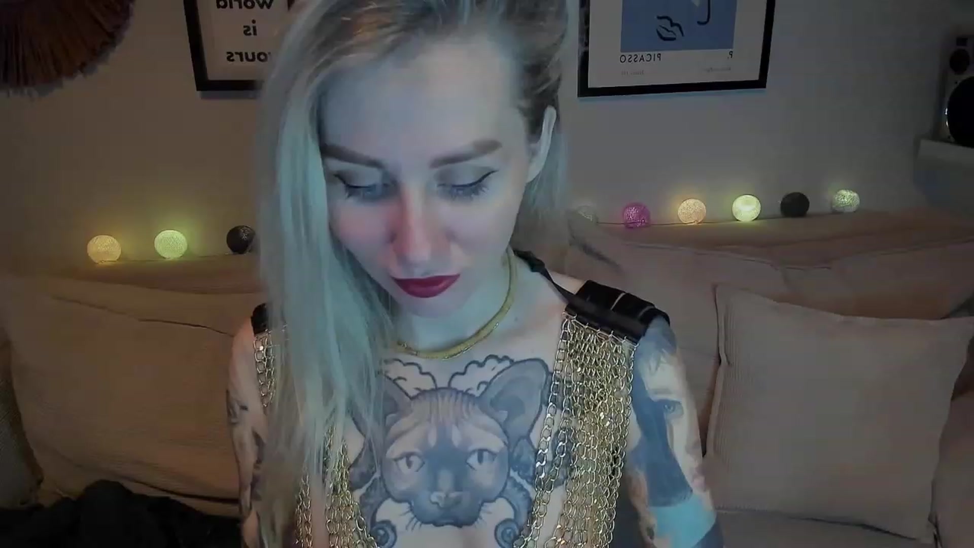 Gallery image thumbnail from Alexa_Smithhh's myfreecams stream on, 12/28/2023, 17:44 image 10 of 20