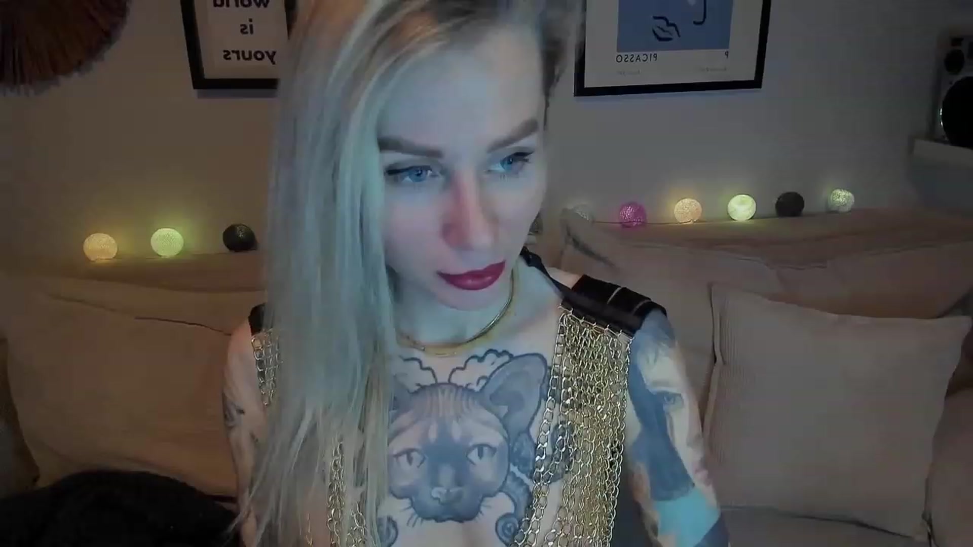 Gallery image thumbnail from Alexa_Smithhh's myfreecams stream on, 12/28/2023, 17:44 image 7 of 20