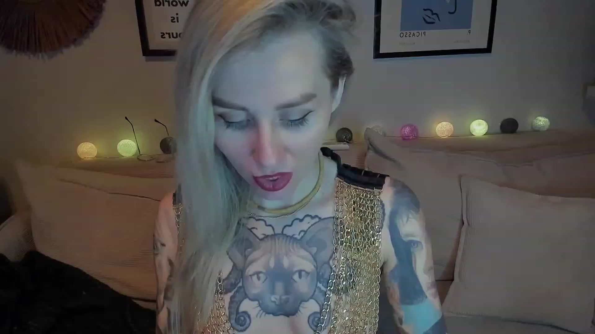Gallery image thumbnail from Alexa_Smithhh's myfreecams stream on, 12/28/2023, 18:57 image 19 of 20