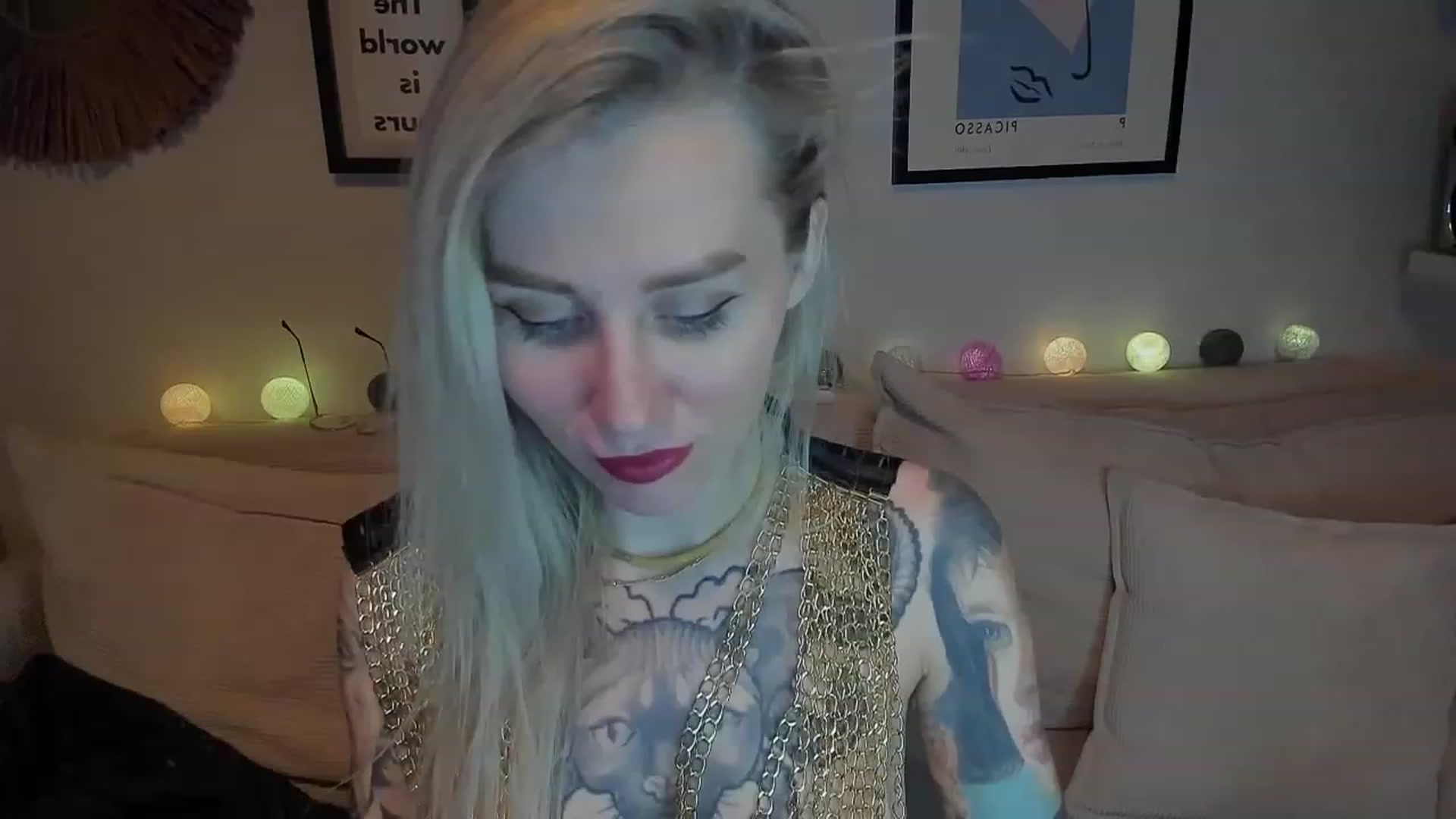 Gallery image thumbnail from Alexa_Smithhh's myfreecams stream on, 12/28/2023, 18:57 image 9 of 20
