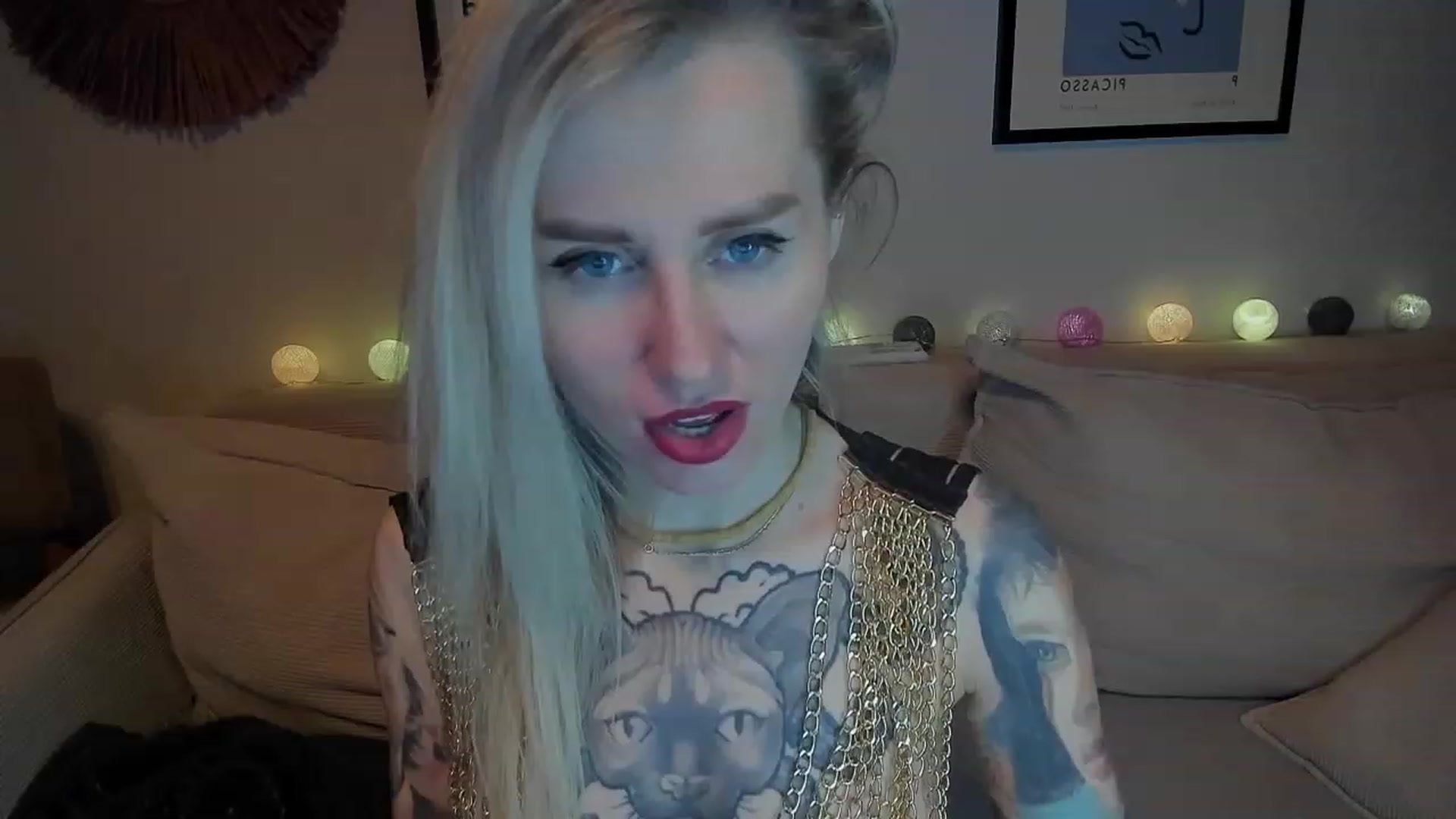 Gallery image thumbnail from Alexa_Smithhh's myfreecams stream on, 12/28/2023, 22:53 image 10 of 20