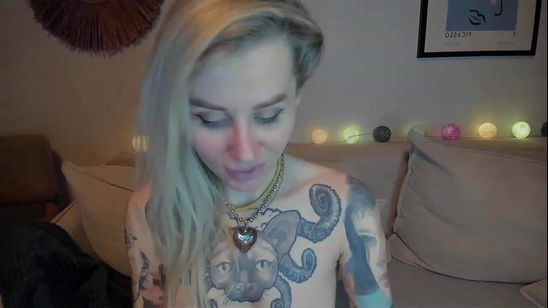 Gallery image thumbnail from Alexa_Smithhh's myfreecams stream on, 12/29/2023, 21:44 image 20 of 20