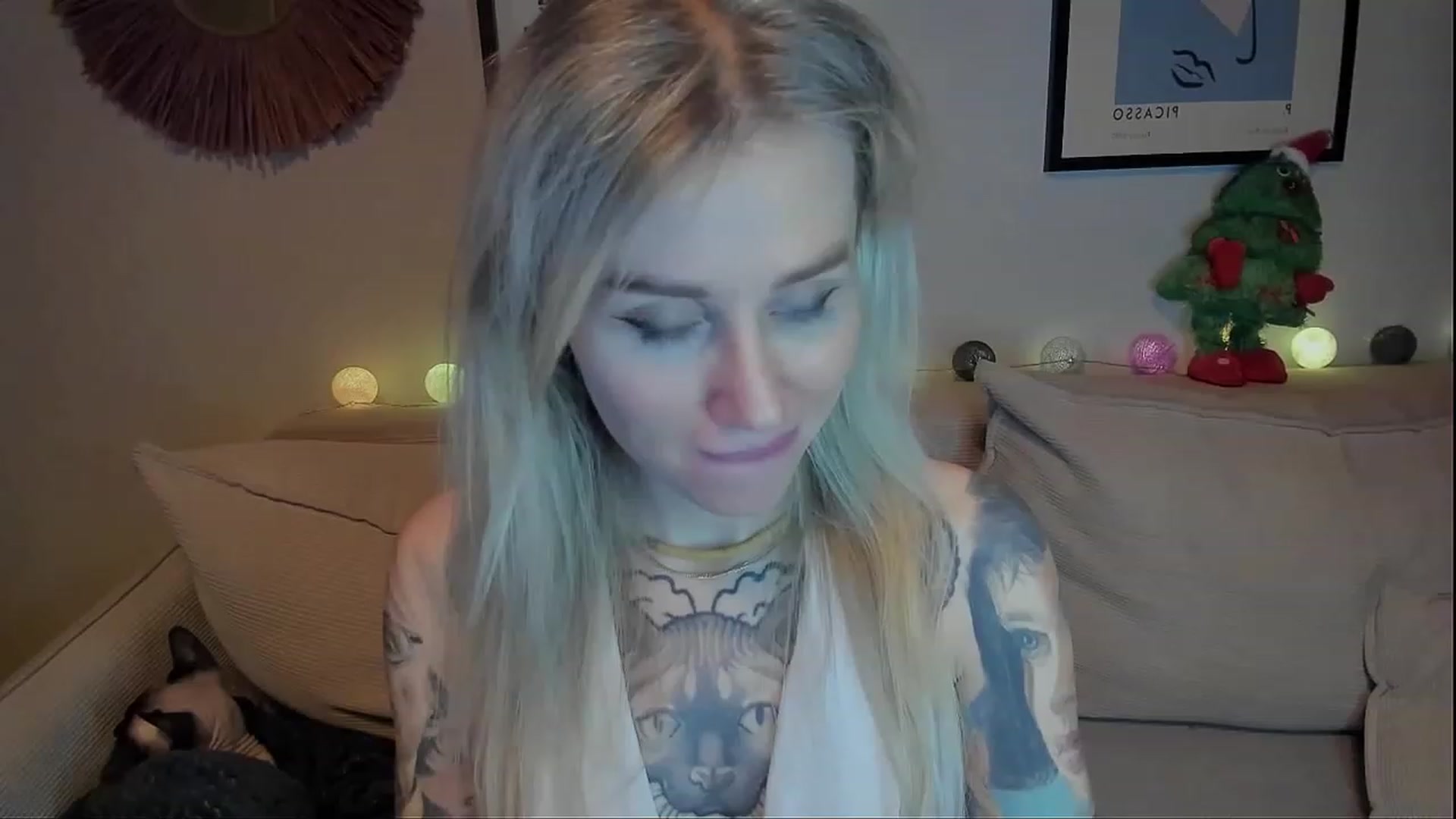 Gallery image thumbnail from Alexa_Smithhh's myfreecams stream on, 12/30/2023, 20:24 image 12 of 20