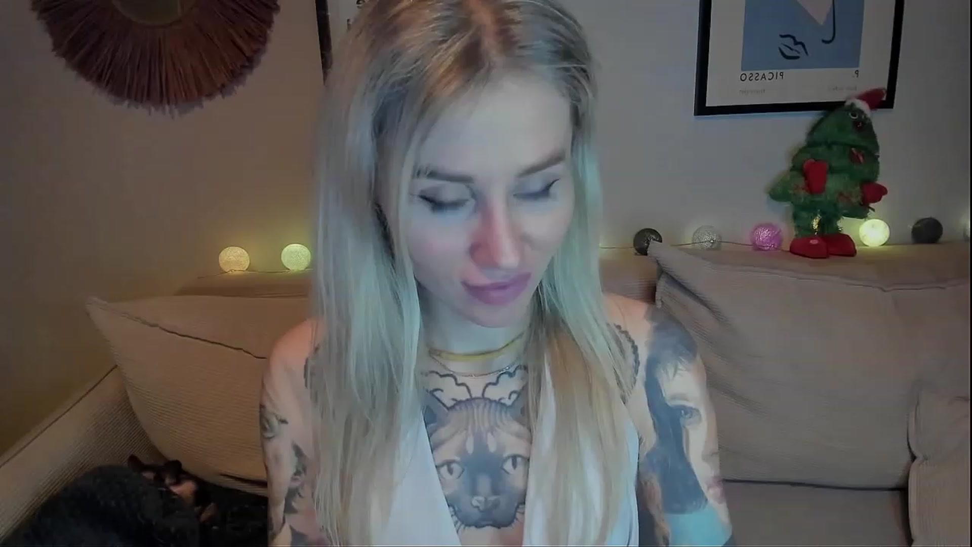 Gallery image thumbnail from Alexa_Smithhh's myfreecams stream on, 12/30/2023, 20:24 image 1 of 20
