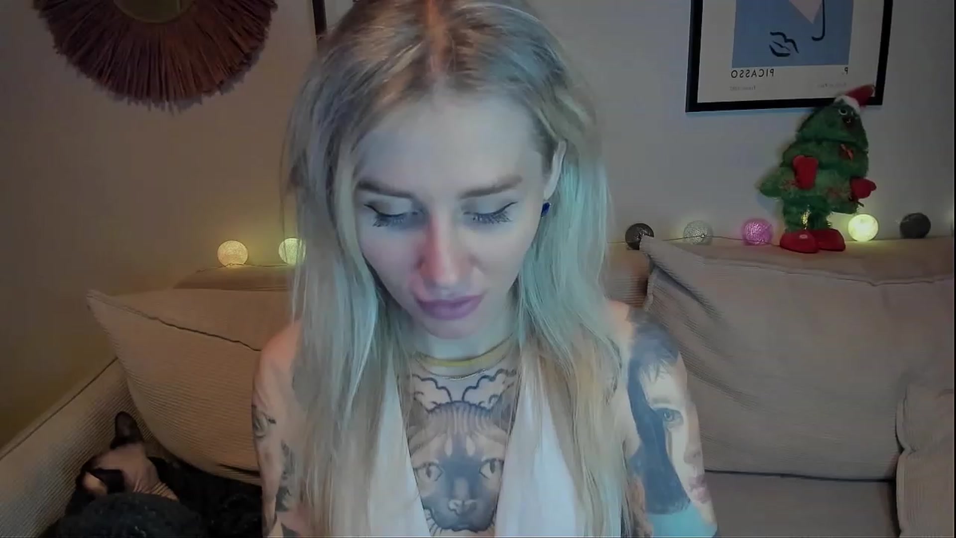 Gallery image thumbnail from Alexa_Smithhh's myfreecams stream on, 12/30/2023, 20:24 image 14 of 20