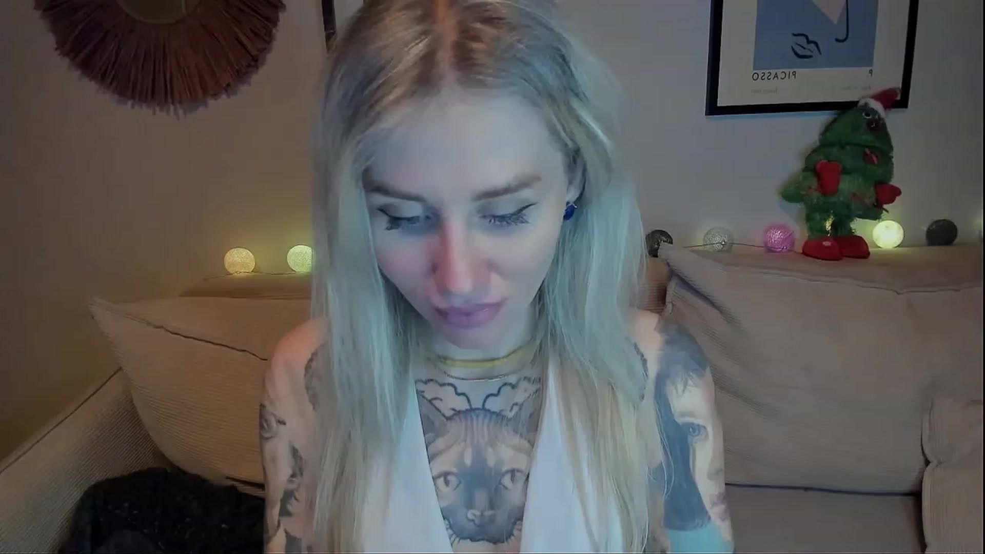 Gallery image thumbnail from Alexa_Smithhh's myfreecams stream on, 12/30/2023, 20:57 image 16 of 20