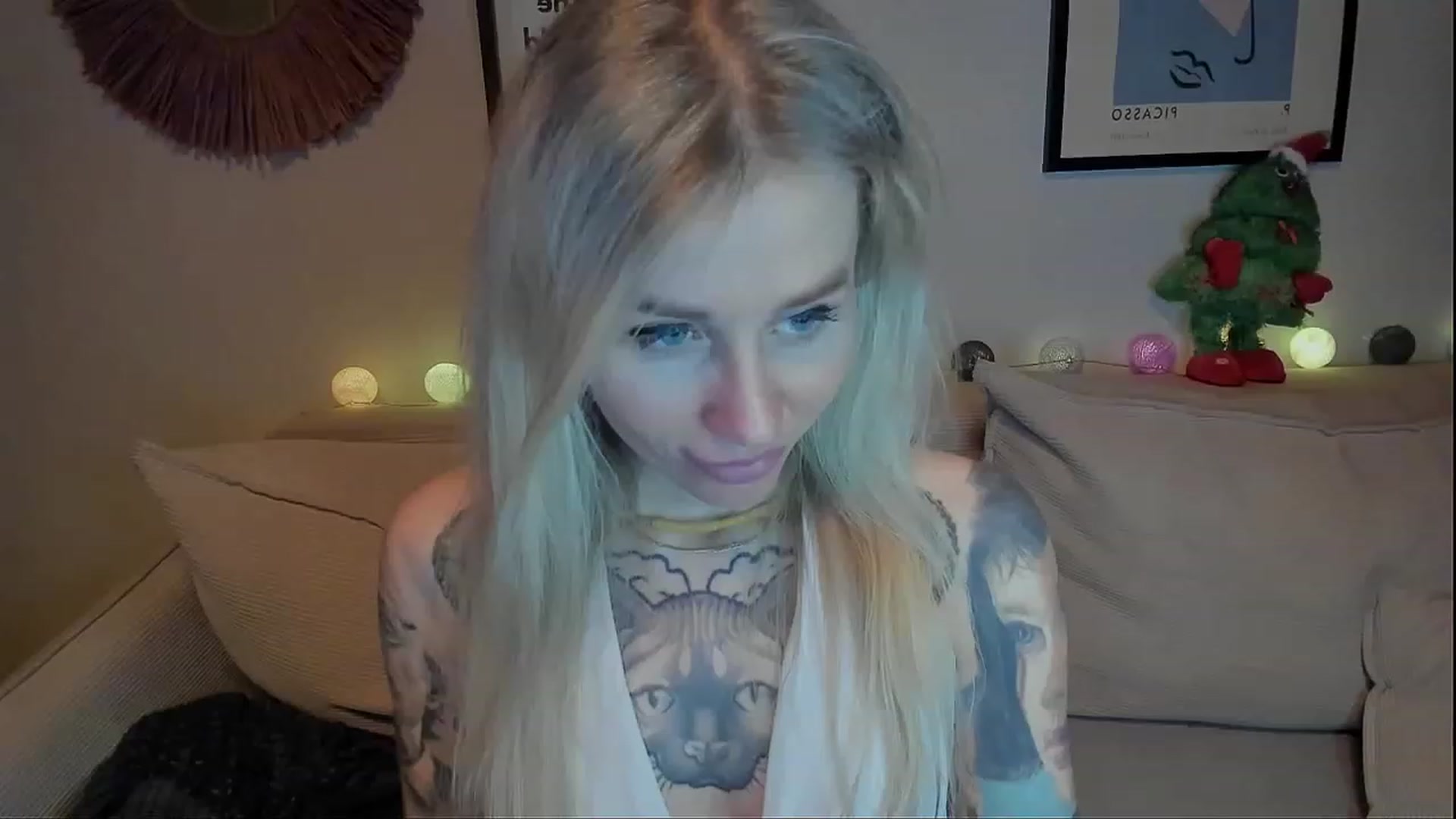 Gallery image thumbnail from Alexa_Smithhh's myfreecams stream on, 12/30/2023, 20:57 image 7 of 20