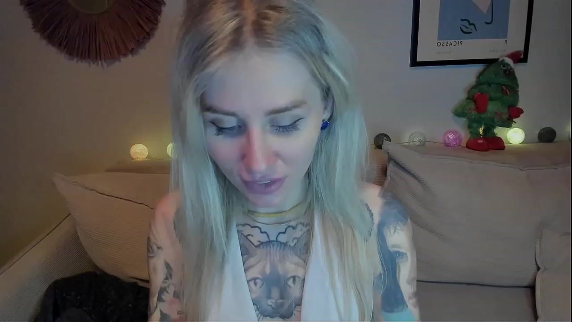 Gallery image thumbnail from Alexa_Smithhh's myfreecams stream on, 12/30/2023, 20:57 image 17 of 20