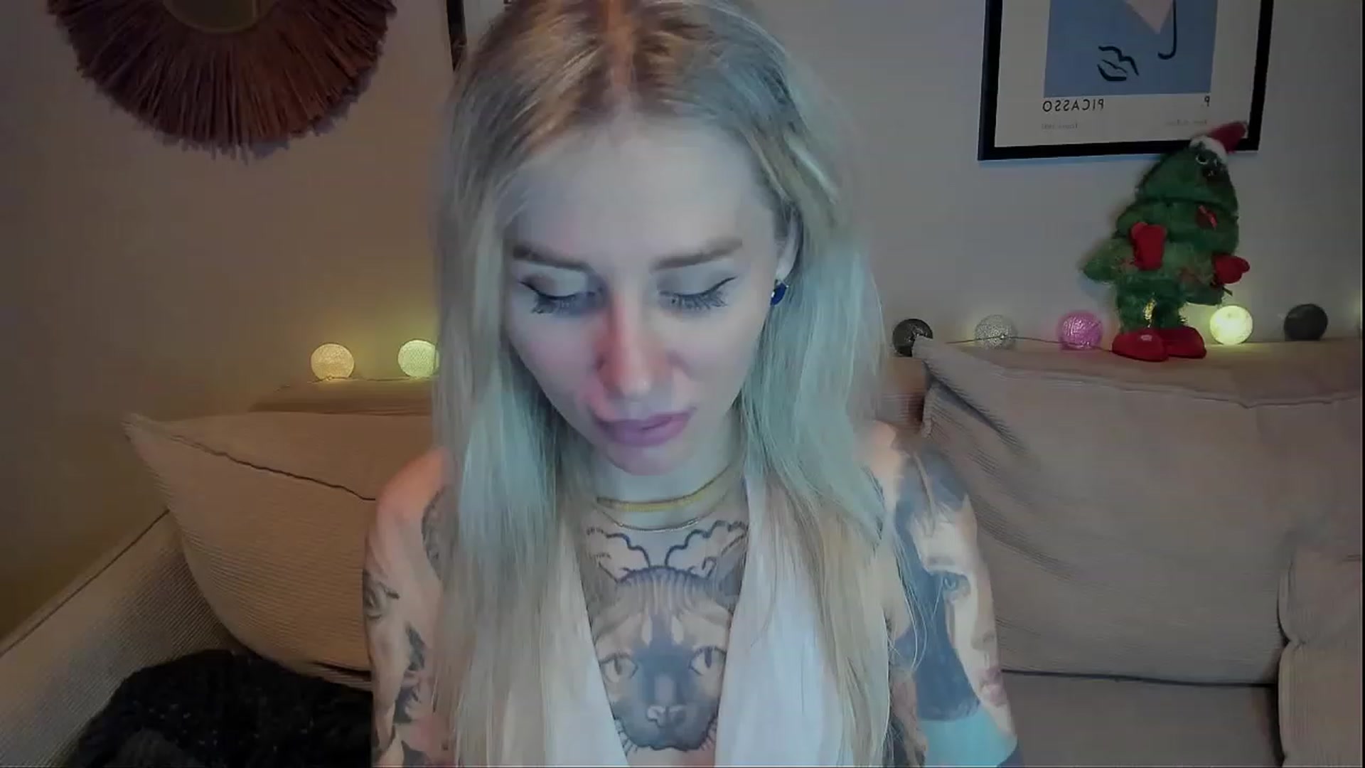 Gallery image thumbnail from Alexa_Smithhh's myfreecams stream on, 12/30/2023, 20:57 image 4 of 20