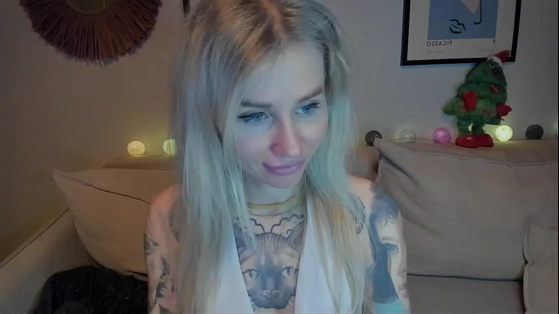 Gallery image thumbnail from Alexa_Smithhh's myfreecams stream on, 12/30/2023, 20:57 image 18 of 20