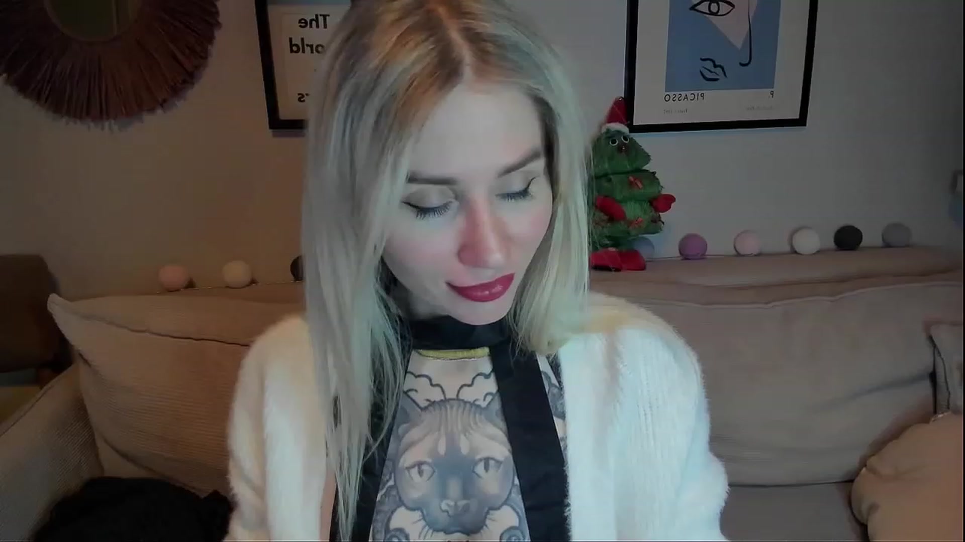 Gallery image thumbnail from Alexa_Smithhh's myfreecams stream on, 01/03/2024, 20:53 image 1 of 20