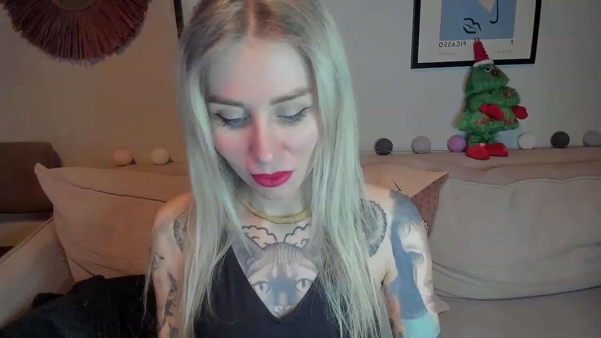 Gallery image thumbnail from Alexa_Smithhh's myfreecams stream on, 01/04/2024, 18:46 image 1 of 20
