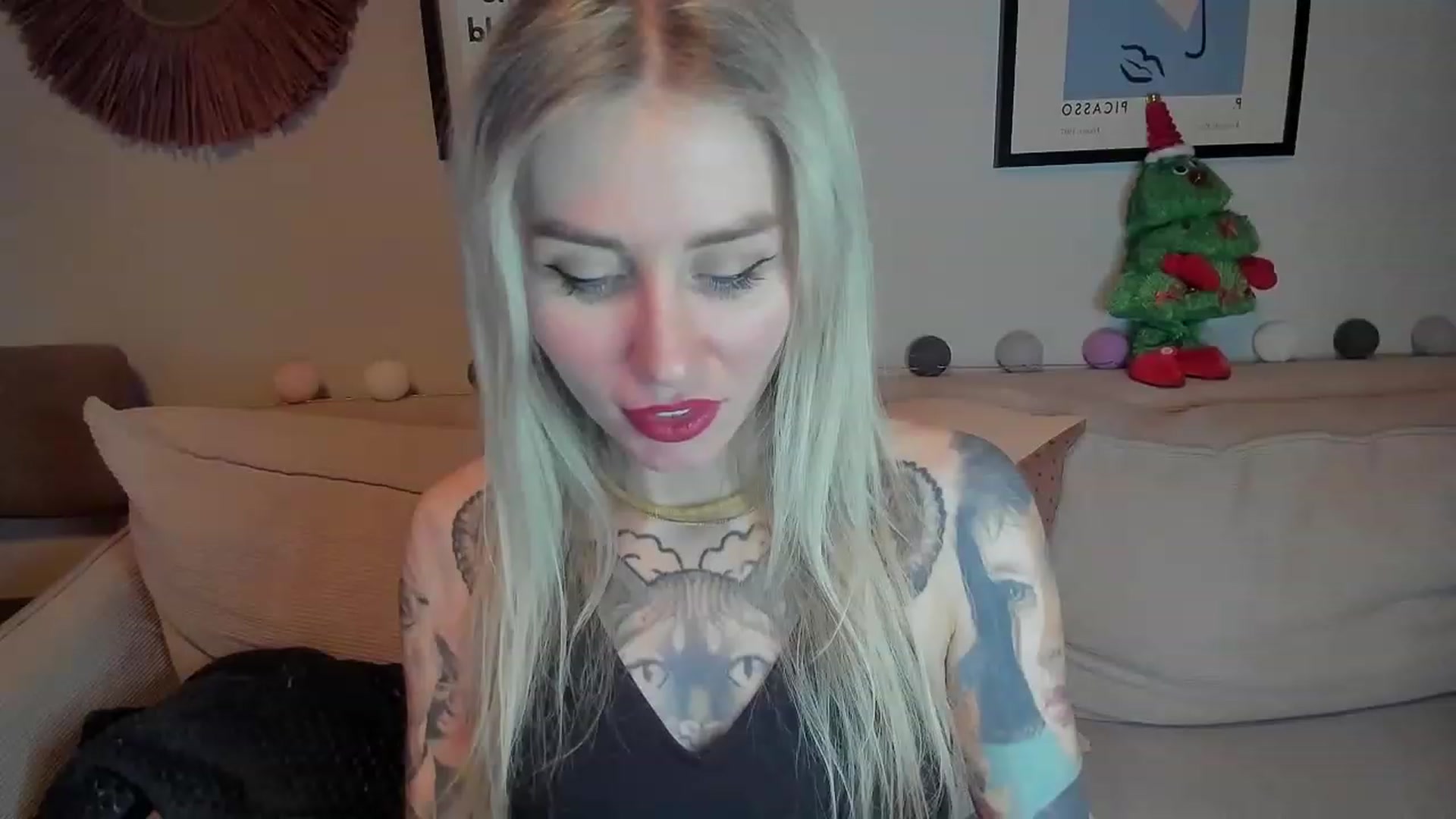 Gallery image thumbnail from Alexa_Smithhh's myfreecams stream on, 01/04/2024, 18:46 image 12 of 20