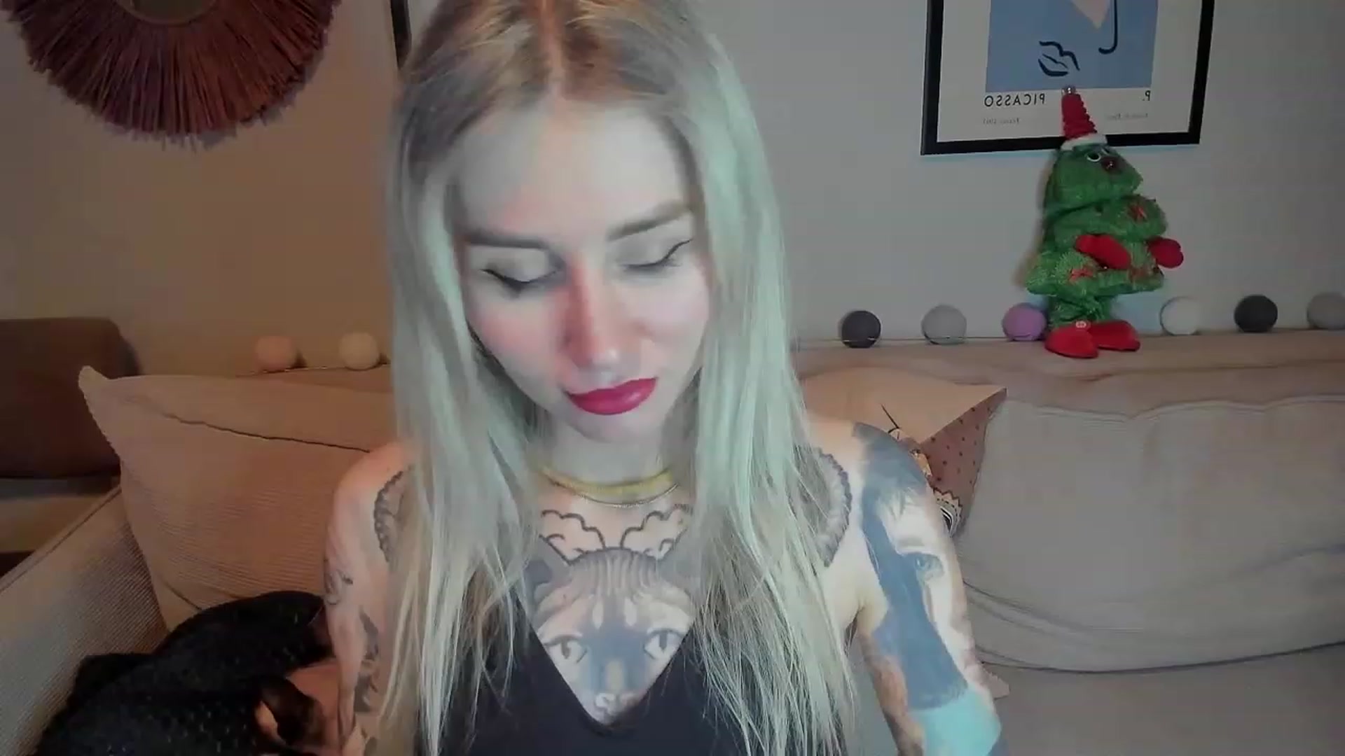 Gallery image thumbnail from Alexa_Smithhh's myfreecams stream on, 01/04/2024, 18:46 image 19 of 20