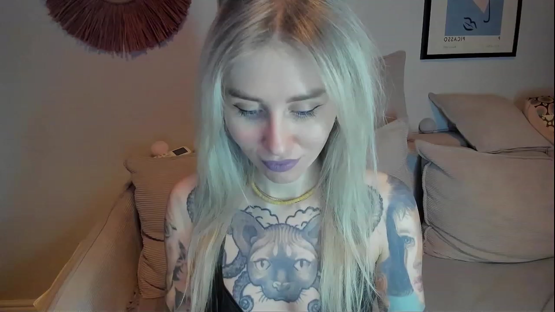 Gallery image thumbnail from Alexa_Smithhh's myfreecams stream on, 01/08/2024, 19:24 image 17 of 20