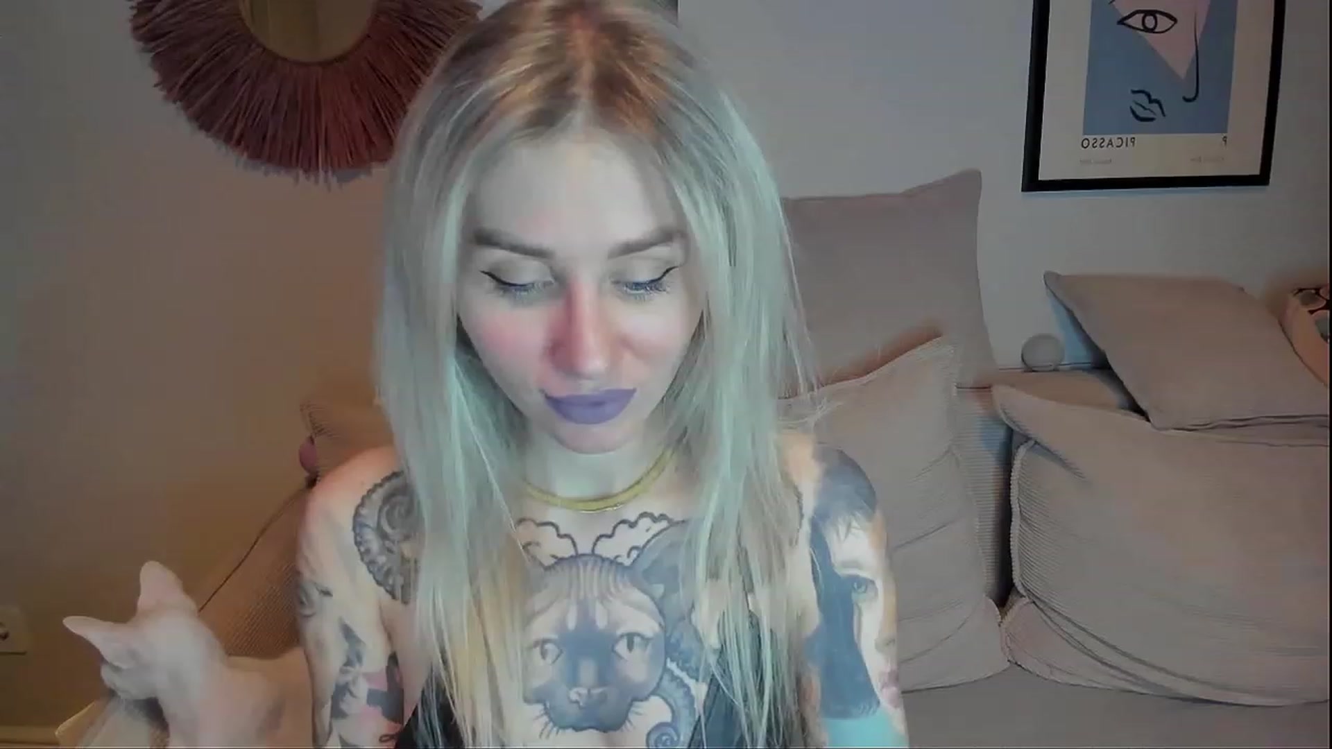 Gallery image thumbnail from Alexa_Smithhh's myfreecams stream on, 01/08/2024, 19:24 image 1 of 20