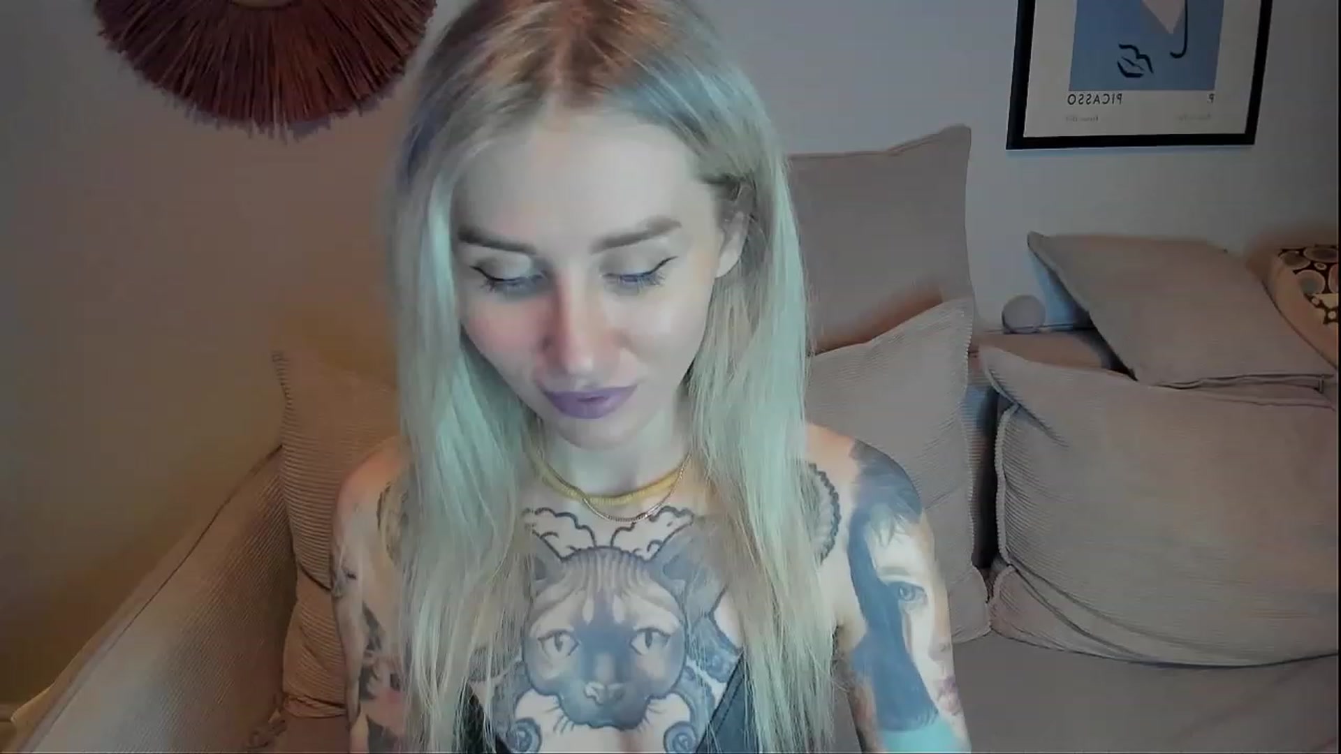 Gallery image thumbnail from Alexa_Smithhh's myfreecams stream on, 01/08/2024, 20:59 image 3 of 20