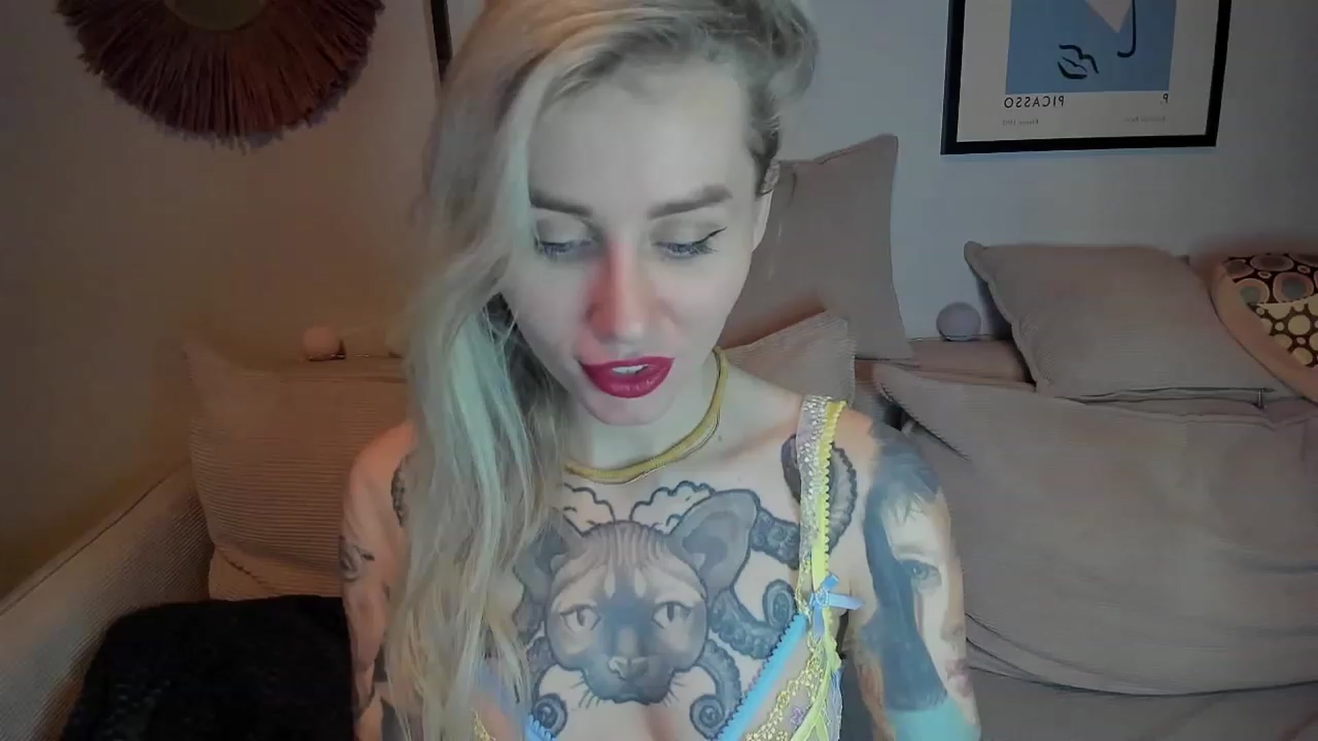 Gallery image thumbnail from Alexa_Smithhh's myfreecams stream on, 01/09/2024, 18:41 image 8 of 20
