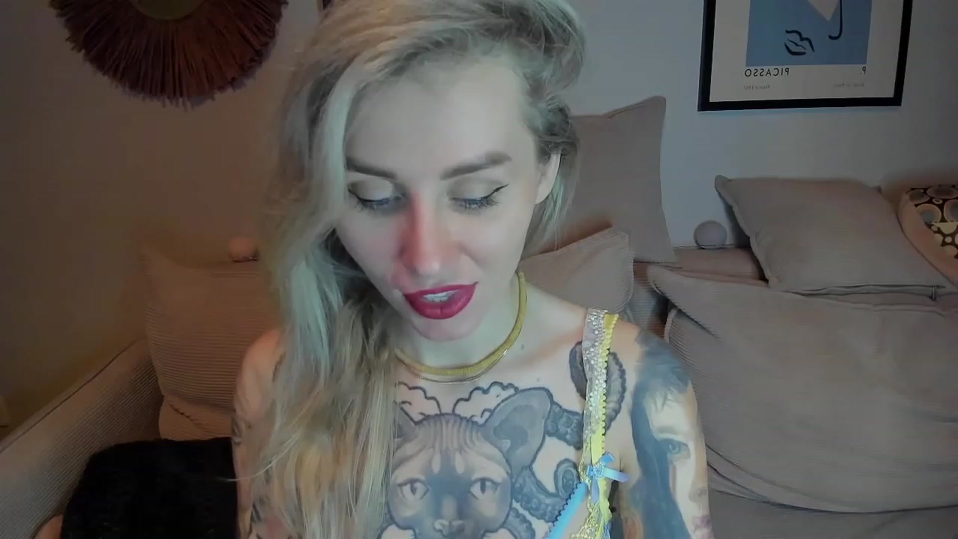 Gallery image thumbnail from Alexa_Smithhh's myfreecams stream on, 01/09/2024, 18:41 image 13 of 20