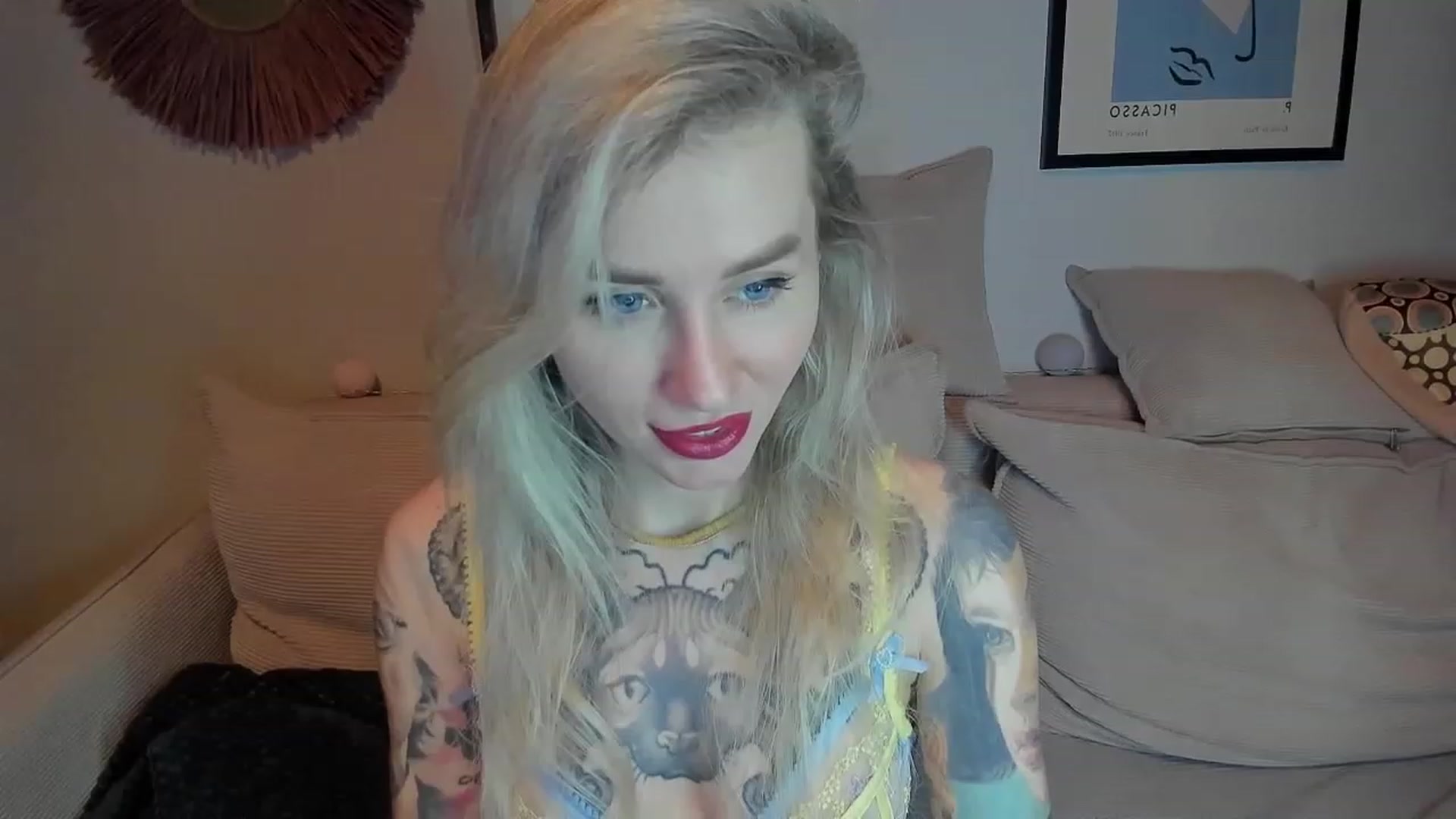 Gallery image thumbnail from Alexa_Smithhh's myfreecams stream on, 01/09/2024, 18:41 image 2 of 20