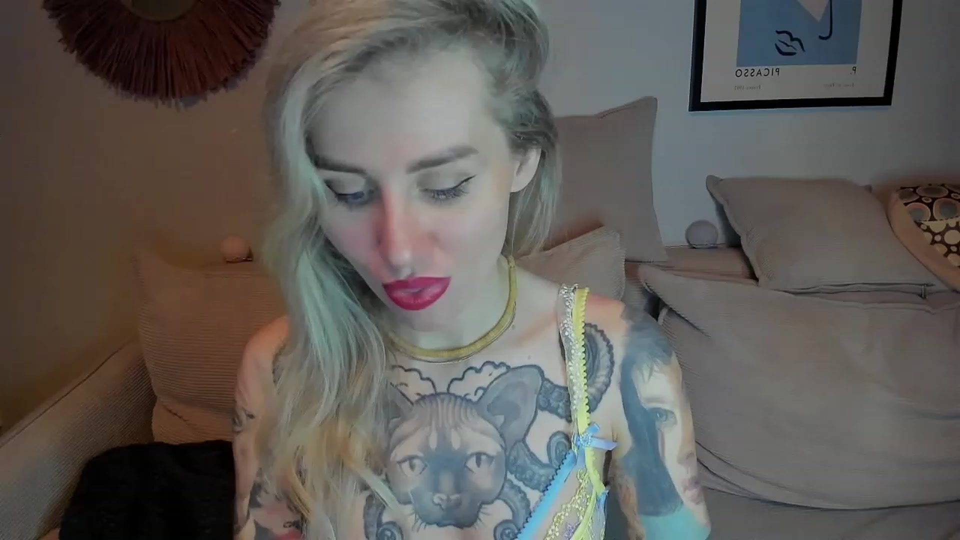 Gallery image thumbnail from Alexa_Smithhh's myfreecams stream on, 01/09/2024, 18:41 image 18 of 20