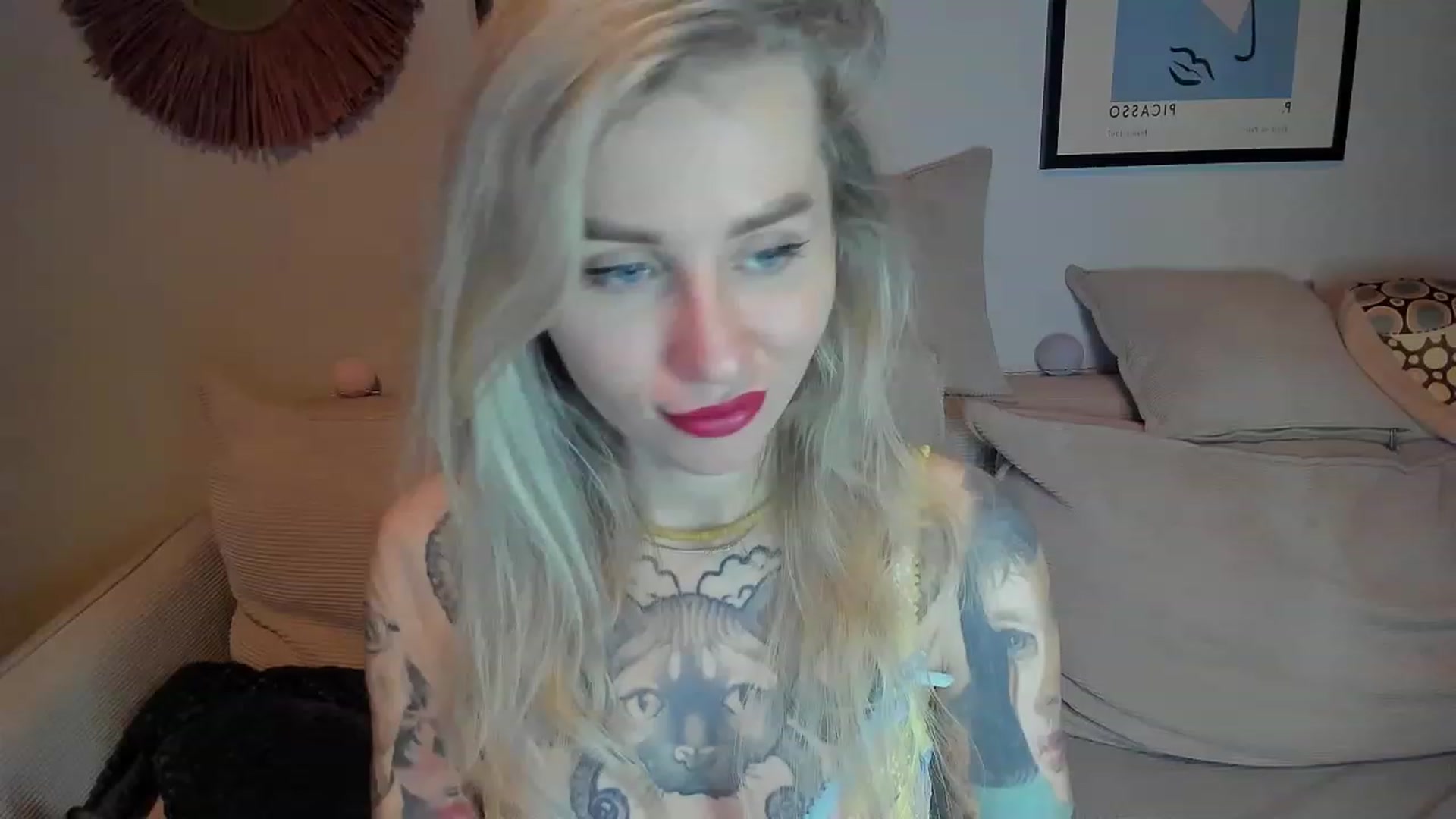 Gallery image thumbnail from Alexa_Smithhh's myfreecams stream on, 01/09/2024, 18:41 image 5 of 20