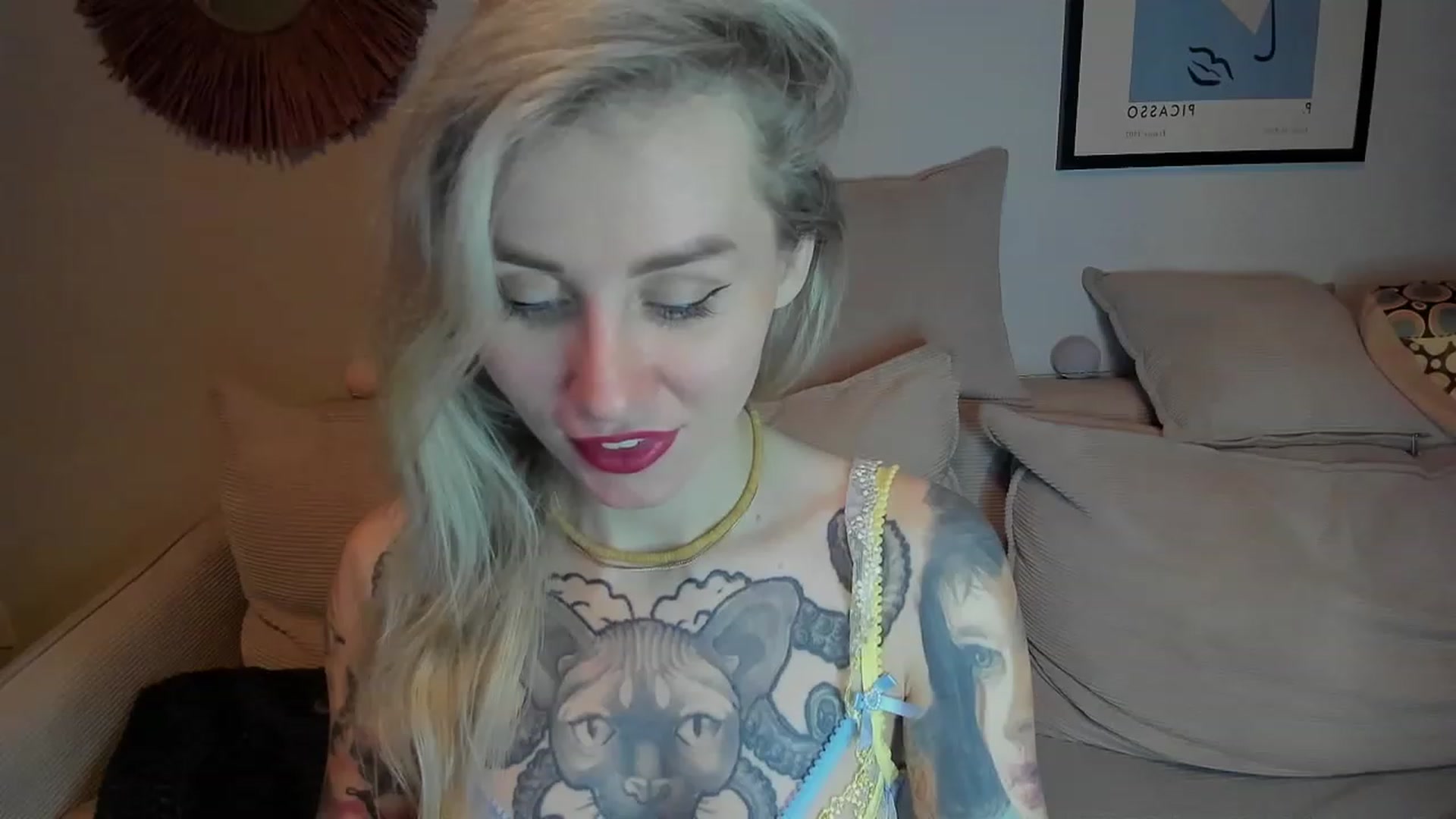 Gallery image thumbnail from Alexa_Smithhh's myfreecams stream on, 01/09/2024, 18:41 image 14 of 20