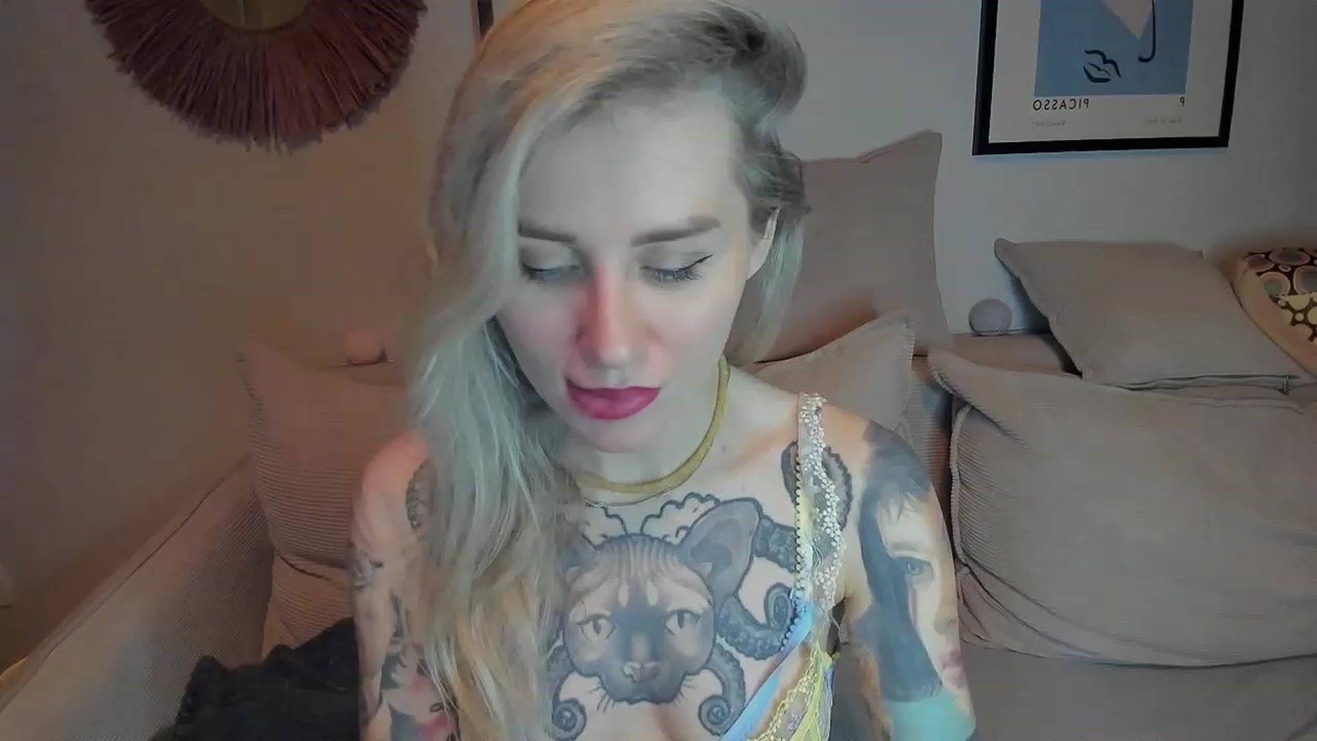 Gallery image thumbnail from Alexa_Smithhh's myfreecams stream on, 01/09/2024, 20:27 image 9 of 20