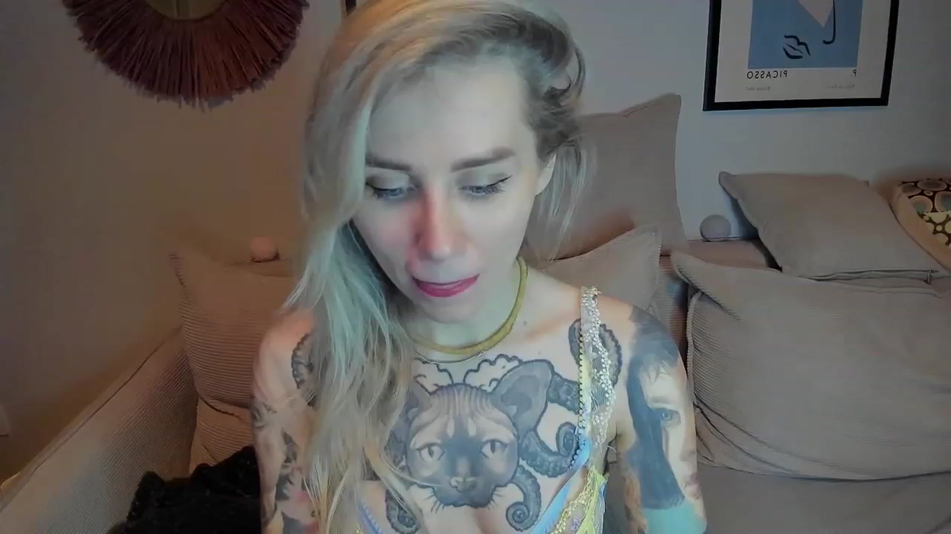 Gallery image thumbnail from Alexa_Smithhh's myfreecams stream on, 01/09/2024, 20:27 image 11 of 20